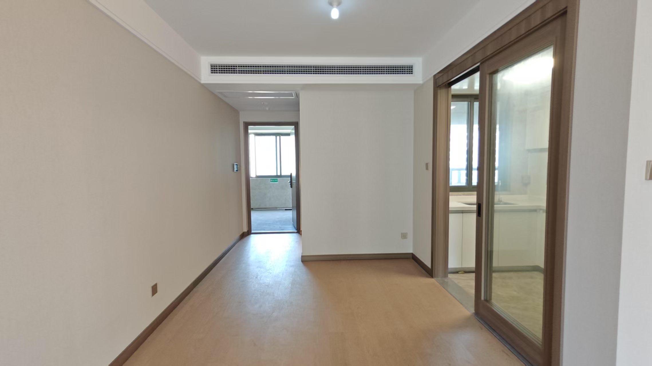 北纬31度 3室2厅1卫 96.86m&sup2;