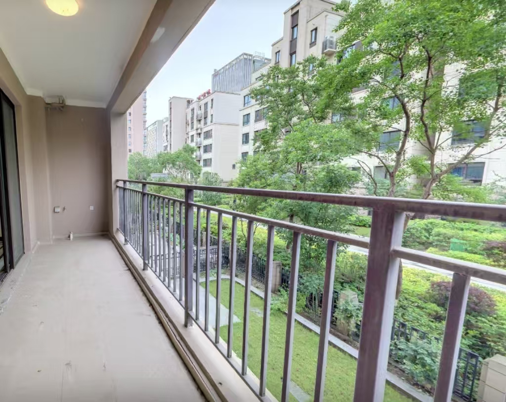 铂金时代 3室2厅2卫 126.09m&sup2;