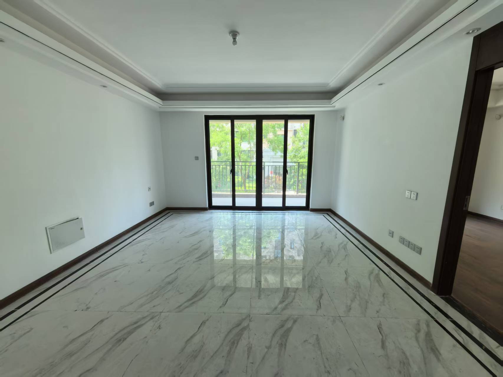 铂金时代 3室2厅2卫 126.09m&sup2;