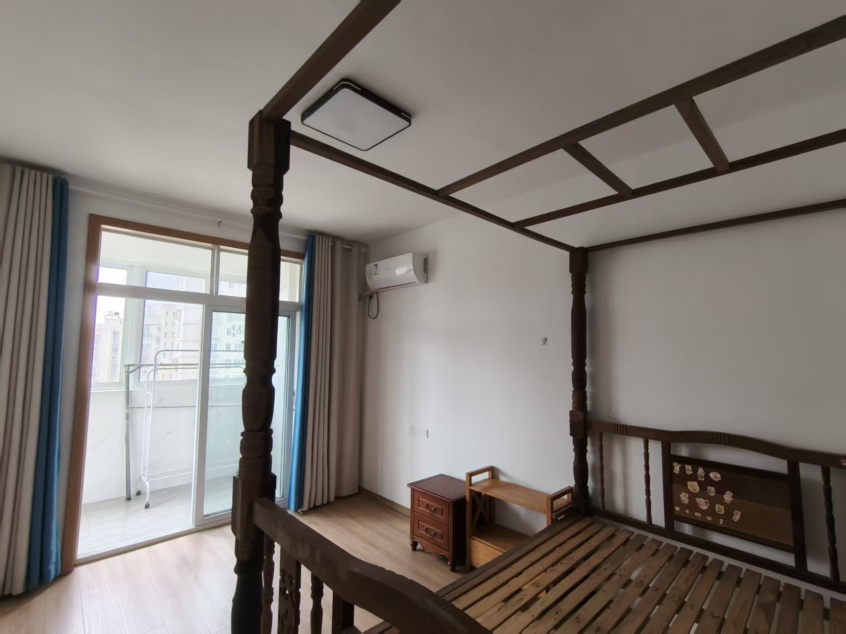天晖苑 4室1厅1卫 130.00m&sup2;