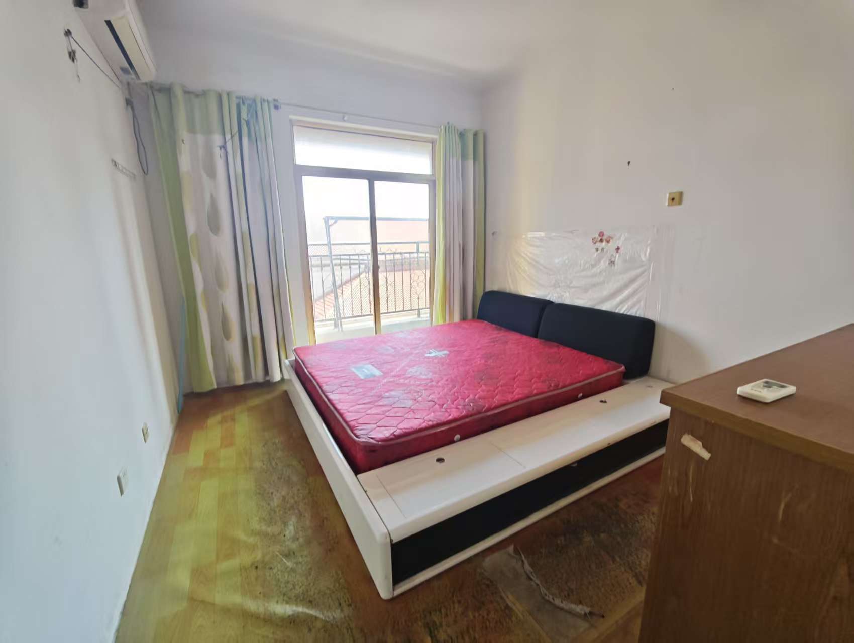 恒盛豪庭 2室2厅1卫 105m&sup2;