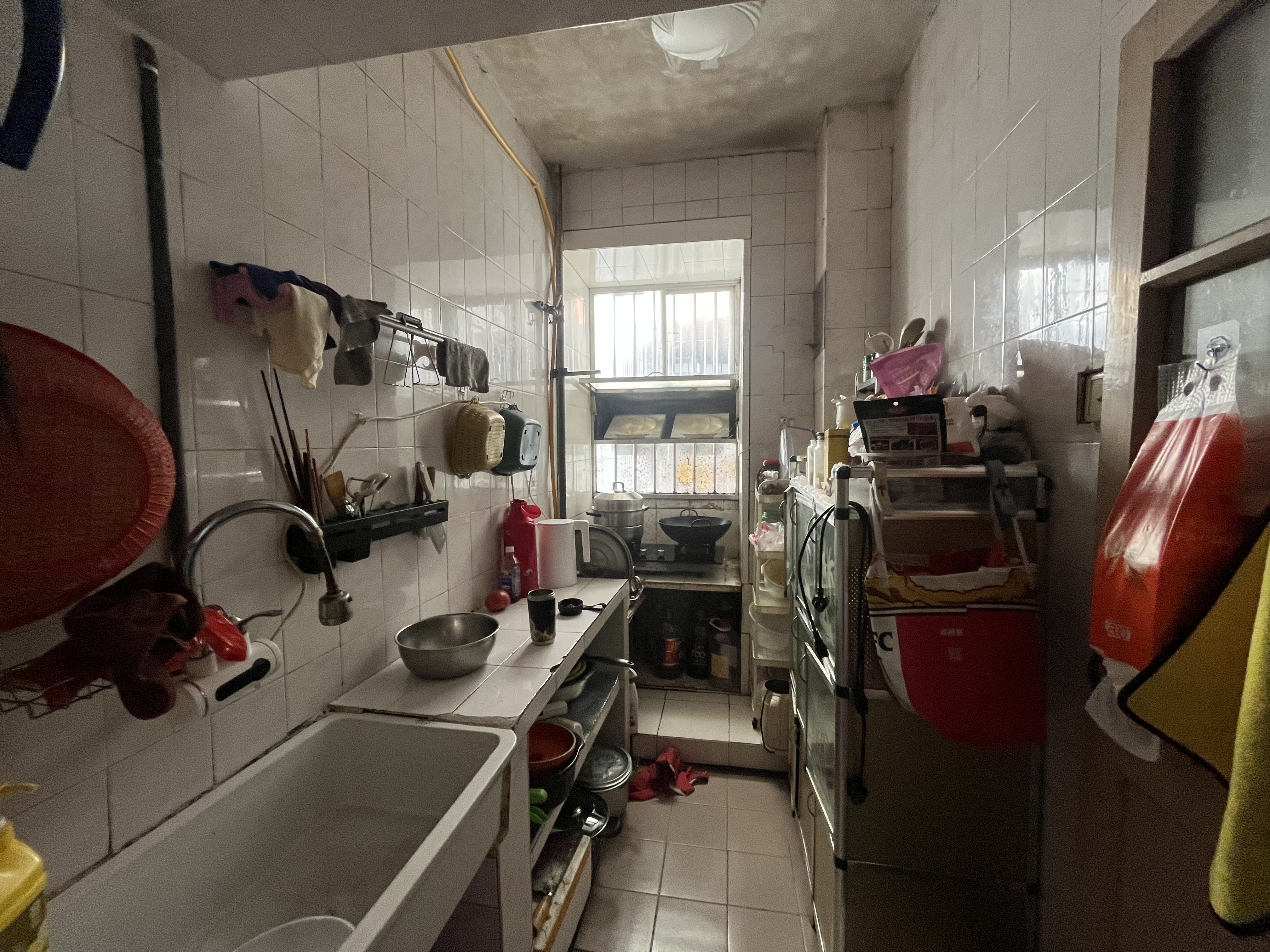 光明东村一期 3室1厅1卫 78.00m&sup2;