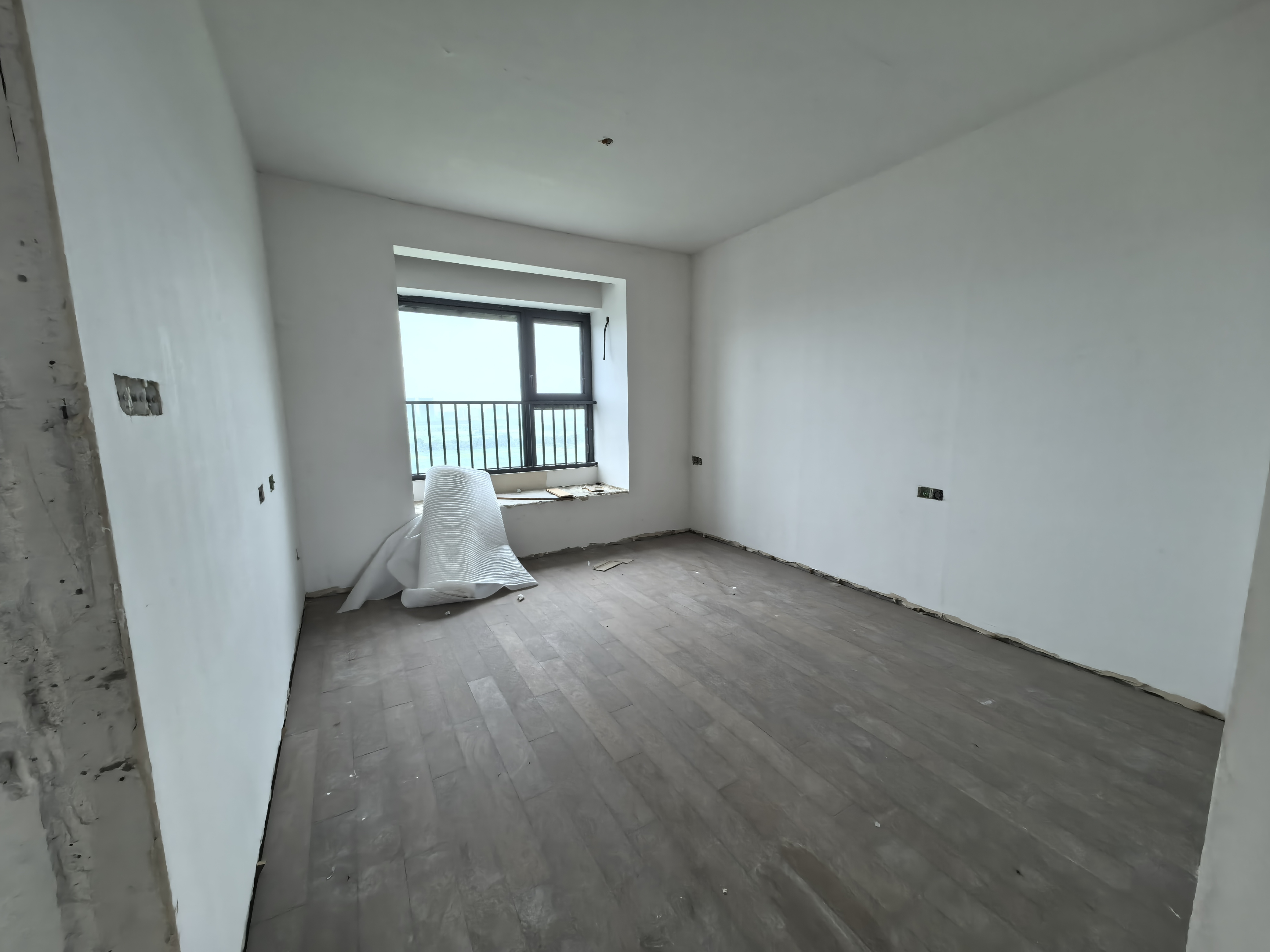 紫琅天成 6室2厅3卫 287.00m&sup2;