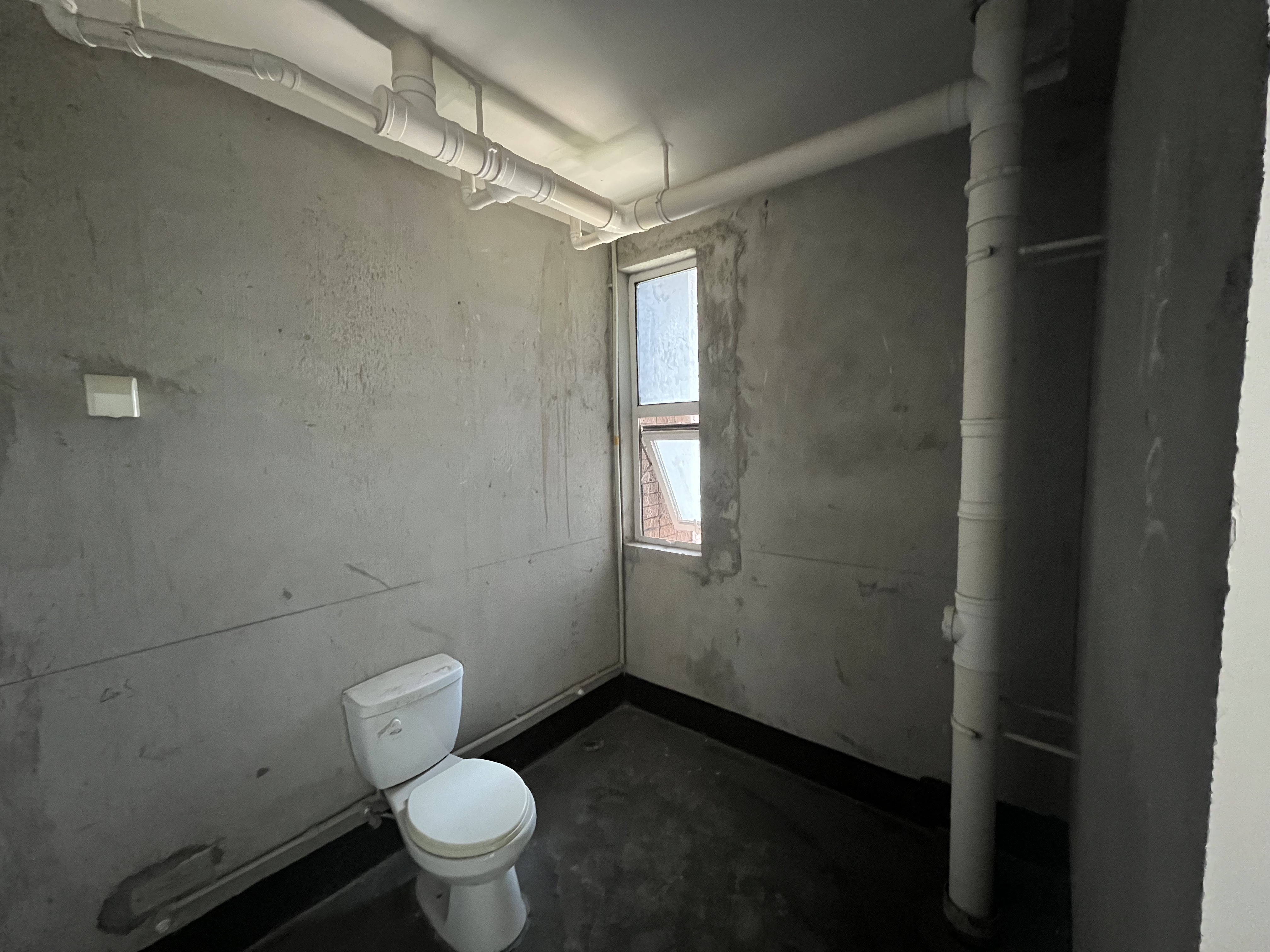 桂花小镇 2室2厅1卫 93m&sup2;