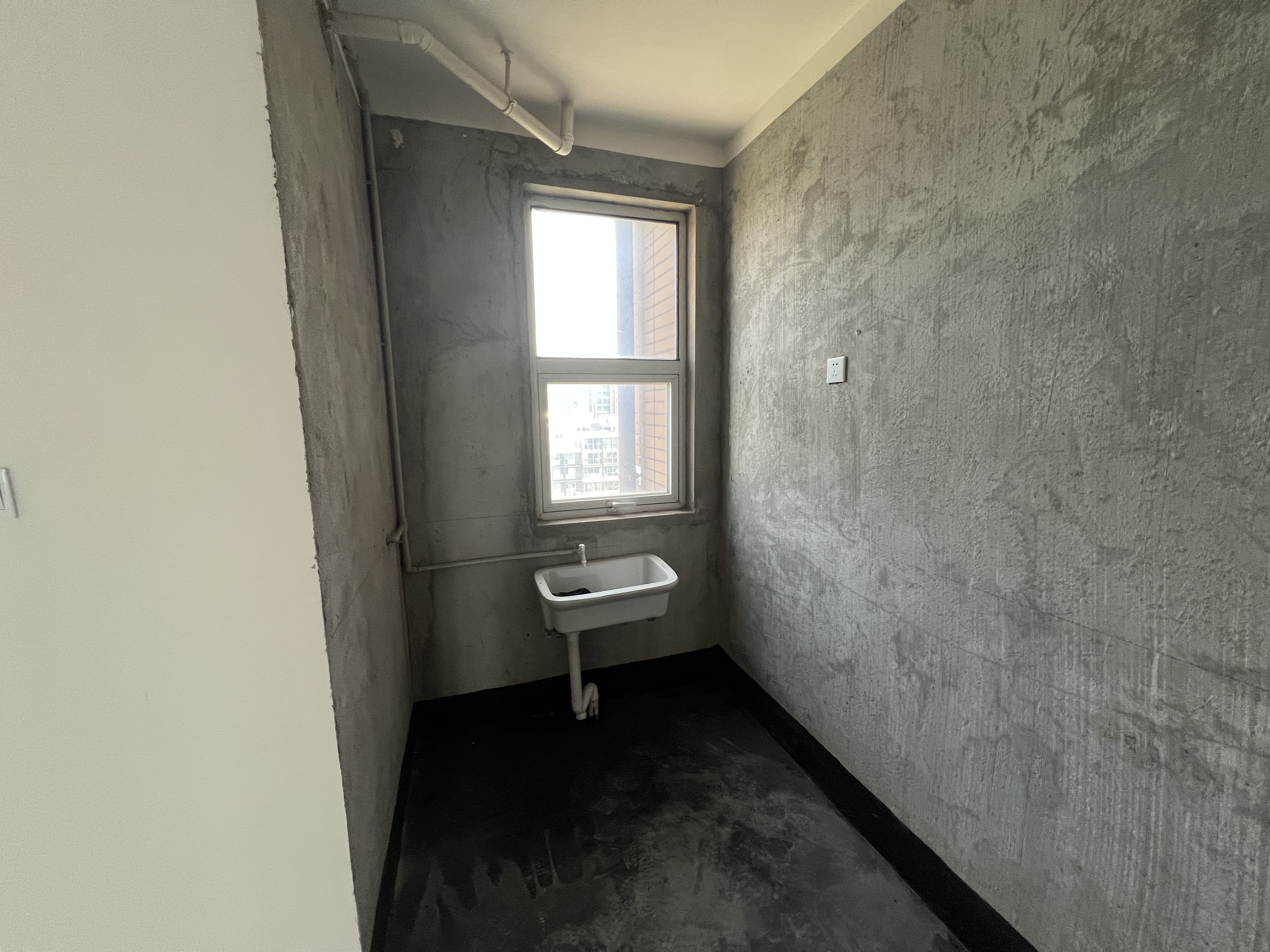 桂花小镇 2室2厅1卫 93m&sup2;