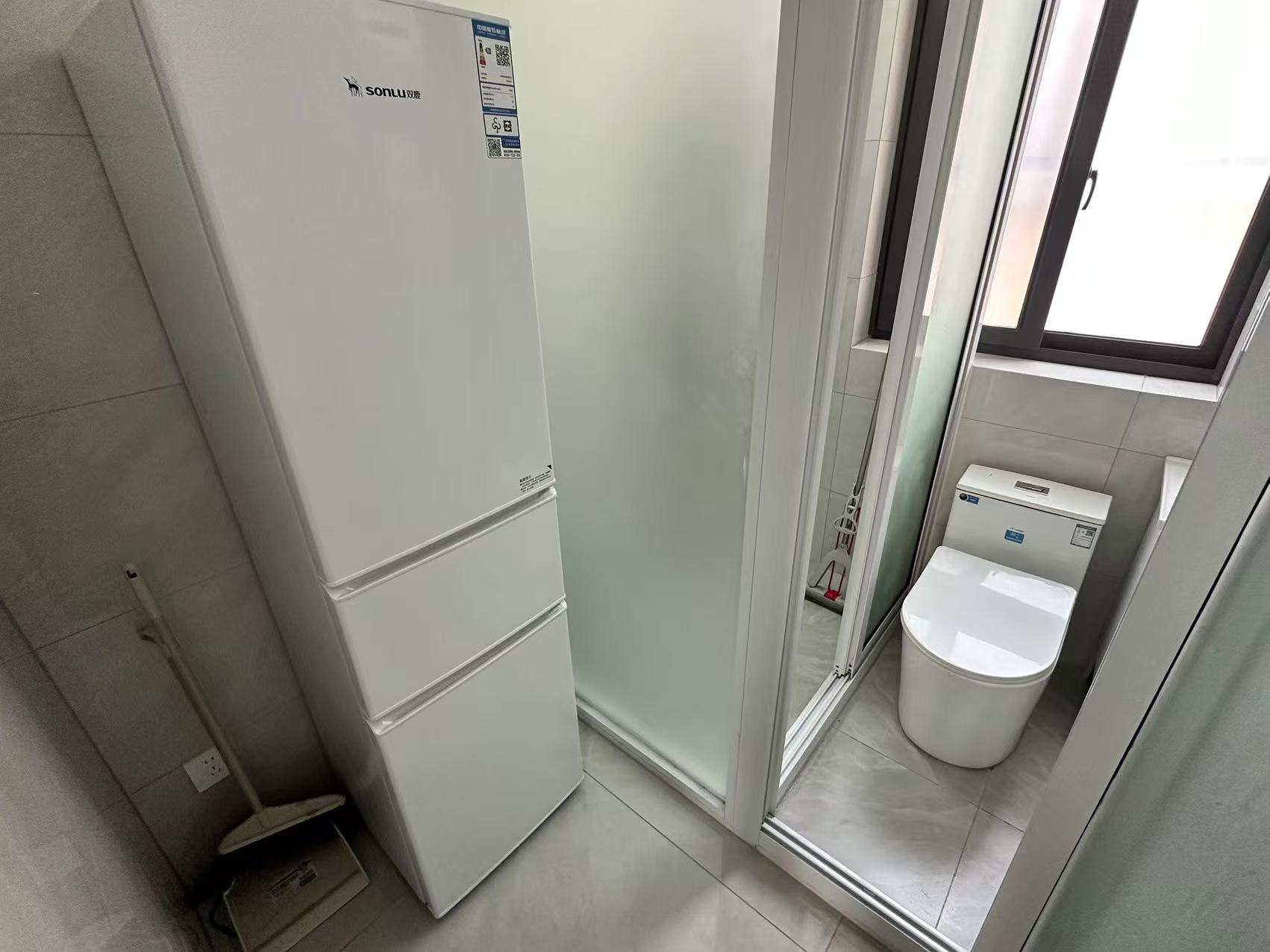 建设路1号 1室1厅1卫 40m&sup2;