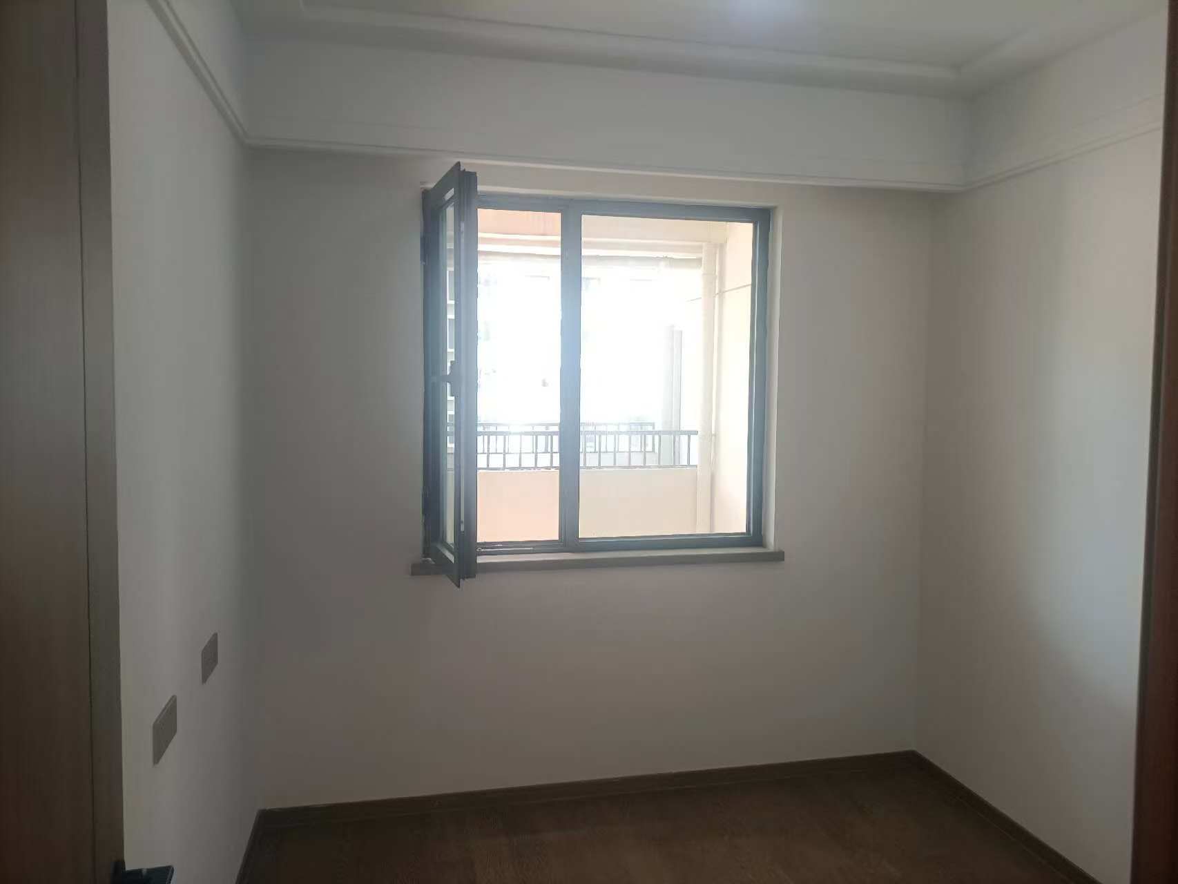 华宇锦绣澜湾 3室2厅2卫 109m&sup2;