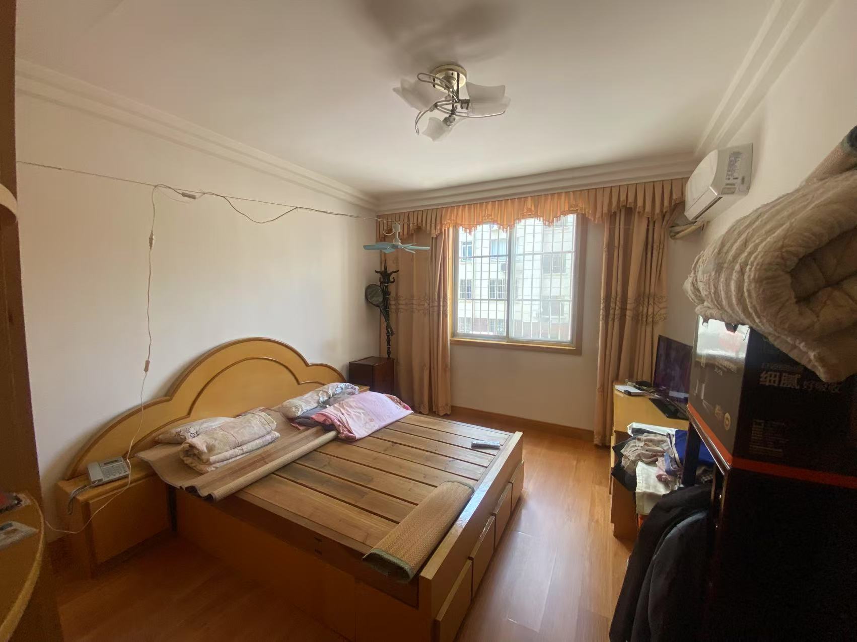 越江新村 2室1厅1卫 60m&sup2;