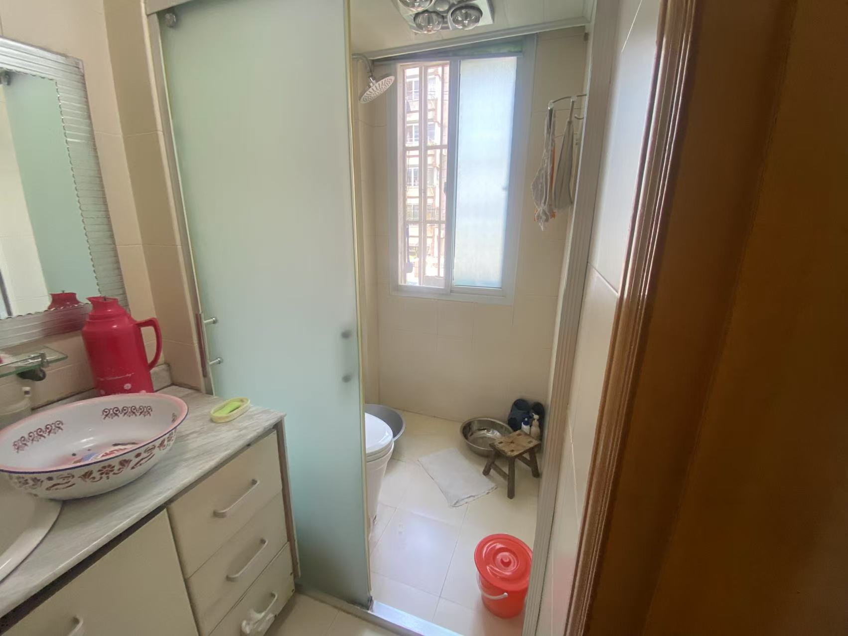 越江新村 2室1厅1卫 60m&sup2;