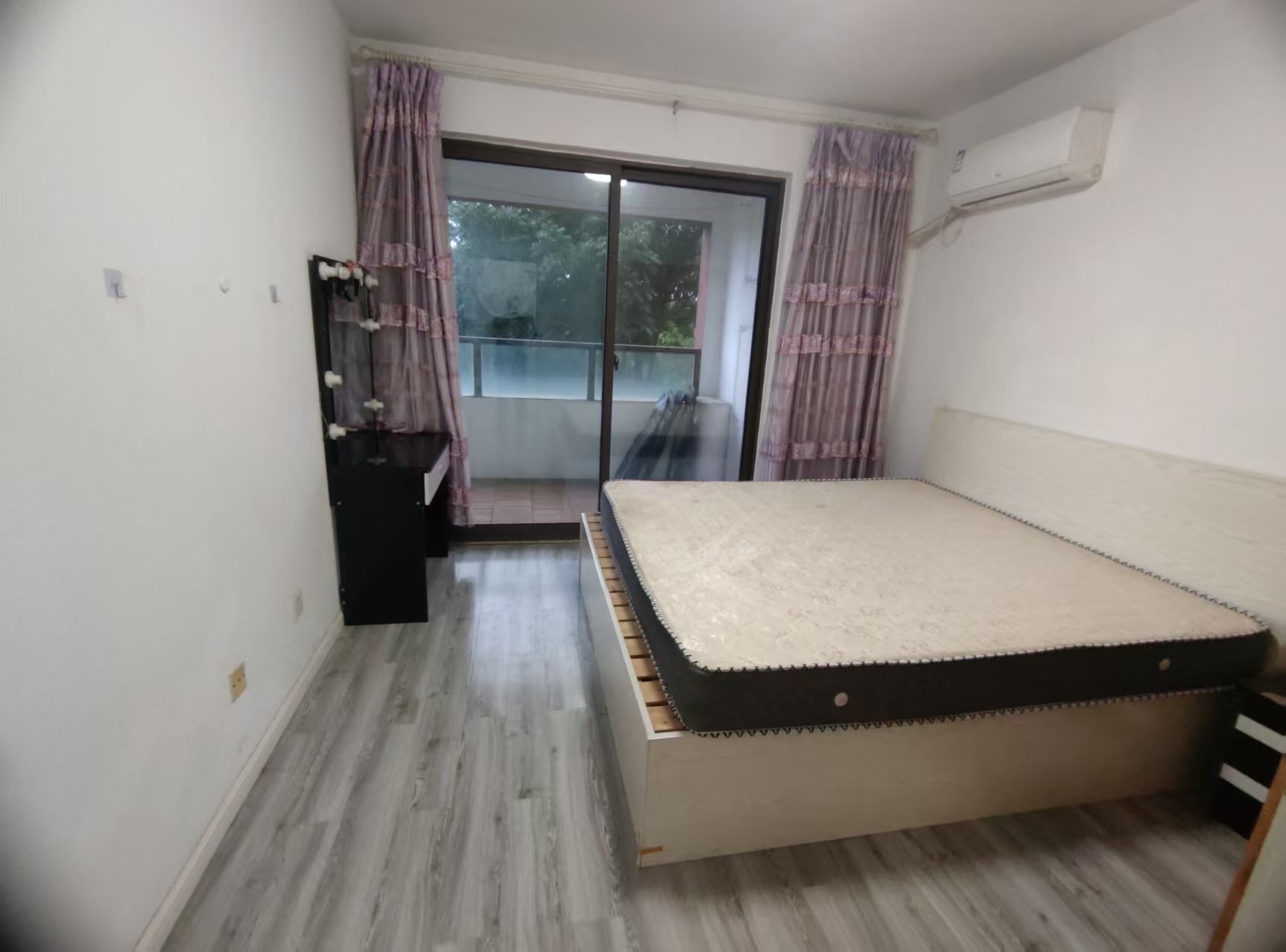 万濠星城 3室2厅1卫 115.00m&sup2;