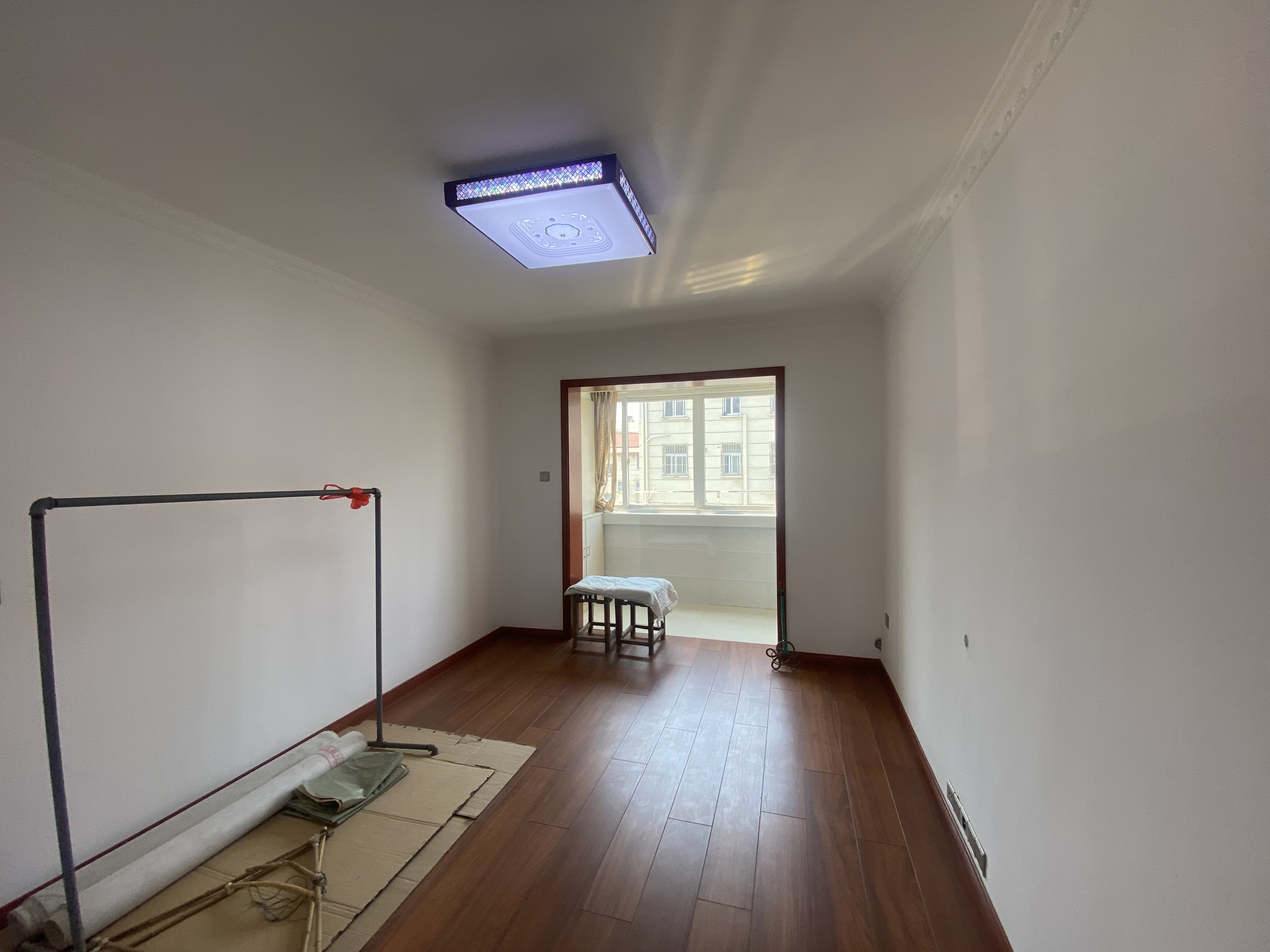 越江新村 3室2厅1卫 71m&sup2;