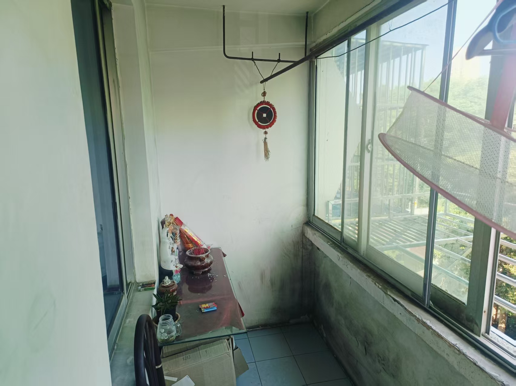 怡园新村 2室2厅1卫 70.76m&sup2;