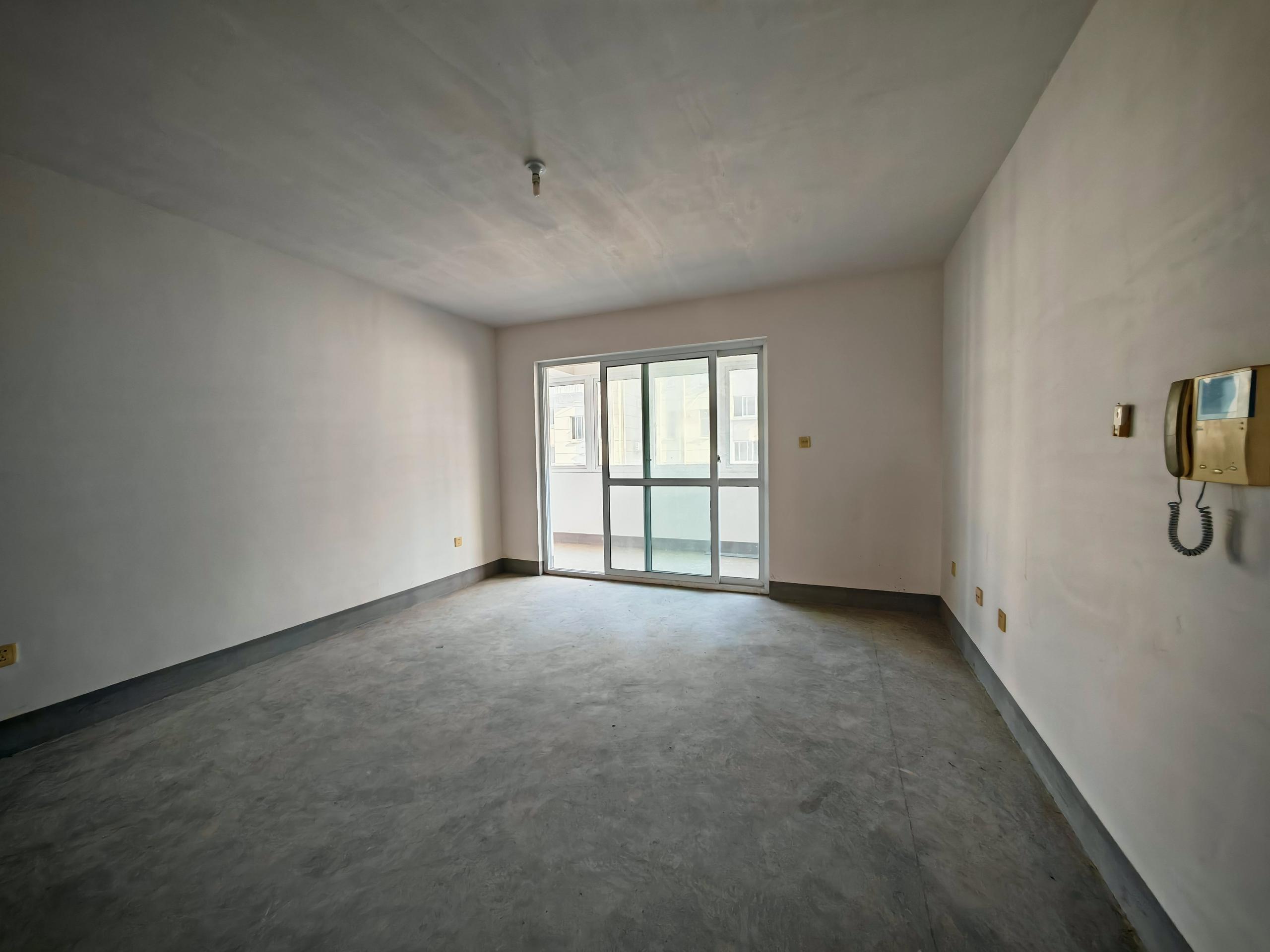 学田北苑 6室3厅2卫 168m&sup2;