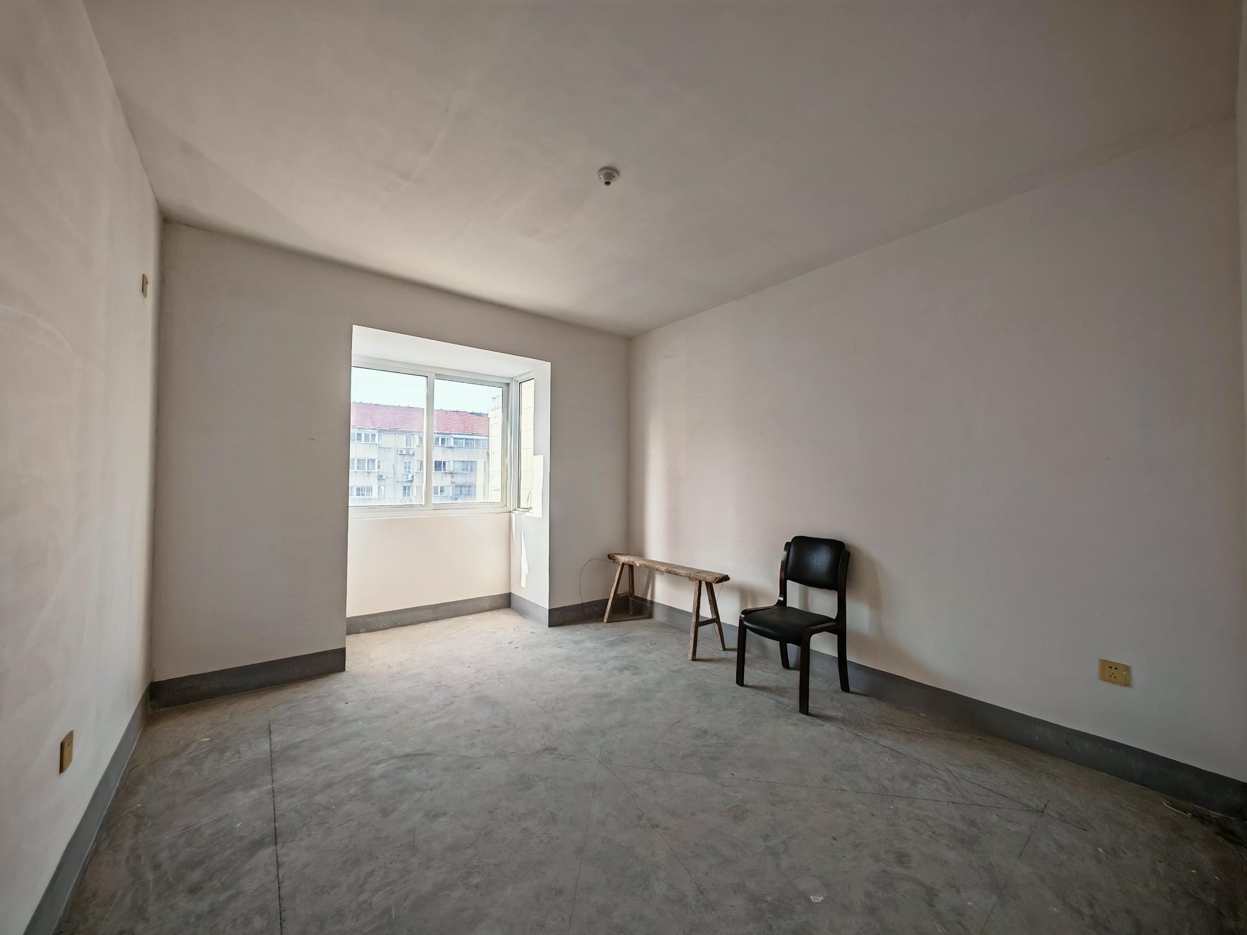 学田北苑 6室3厅2卫 168m&sup2;