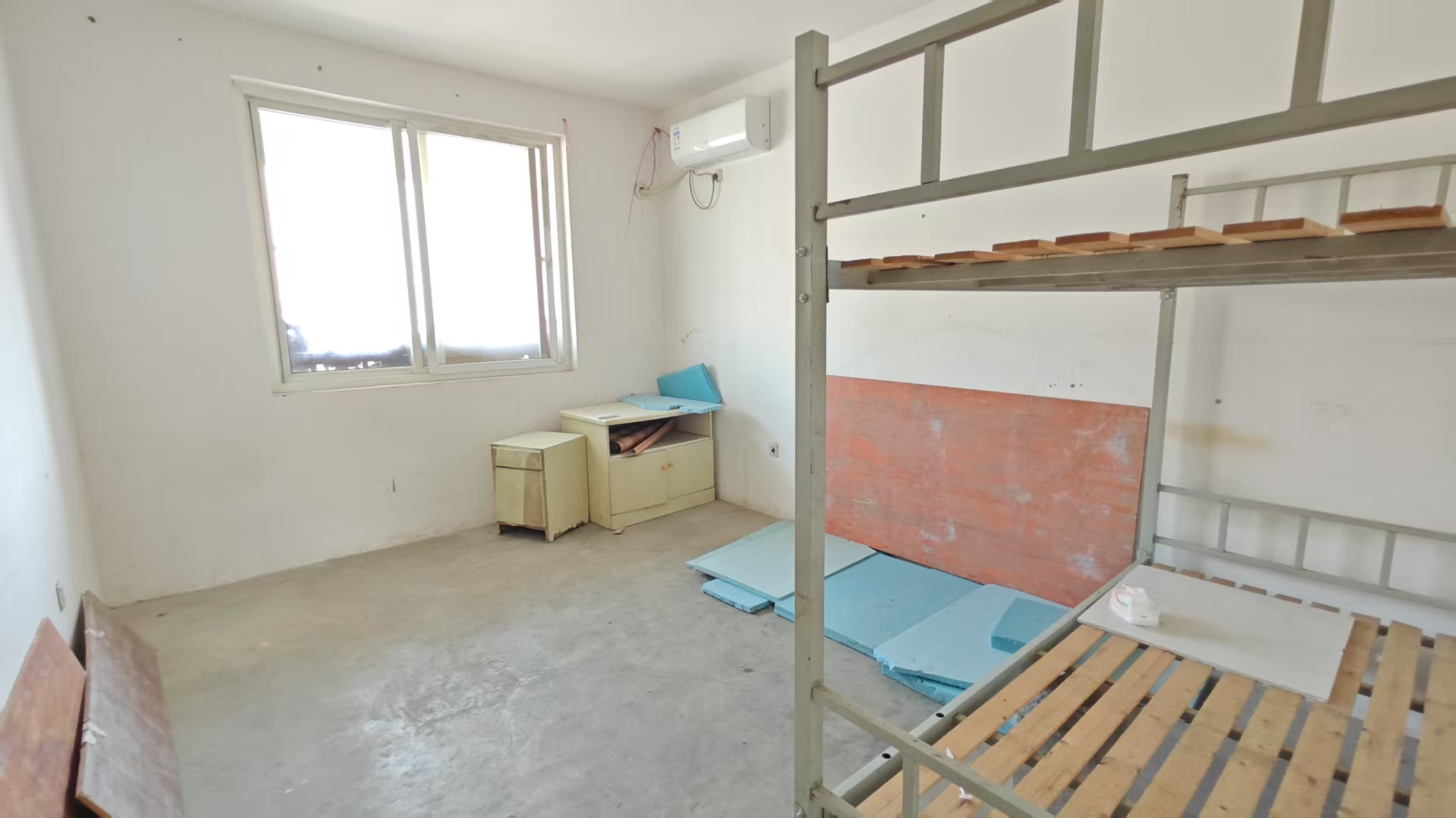 幸福家苑南区 3室2厅1卫 146.00m&sup2;