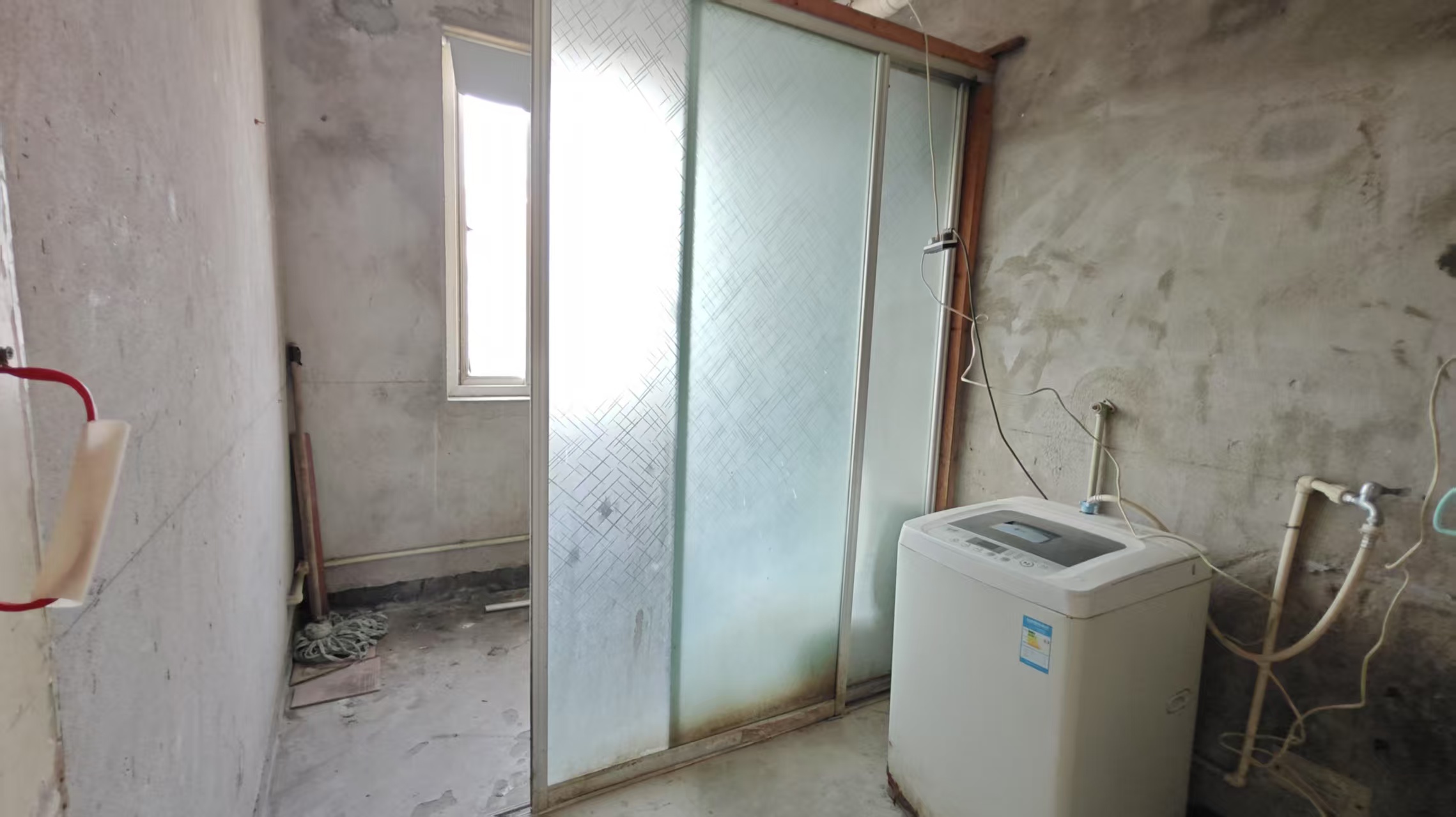 幸福家苑南区 3室2厅1卫 146.00m&sup2;