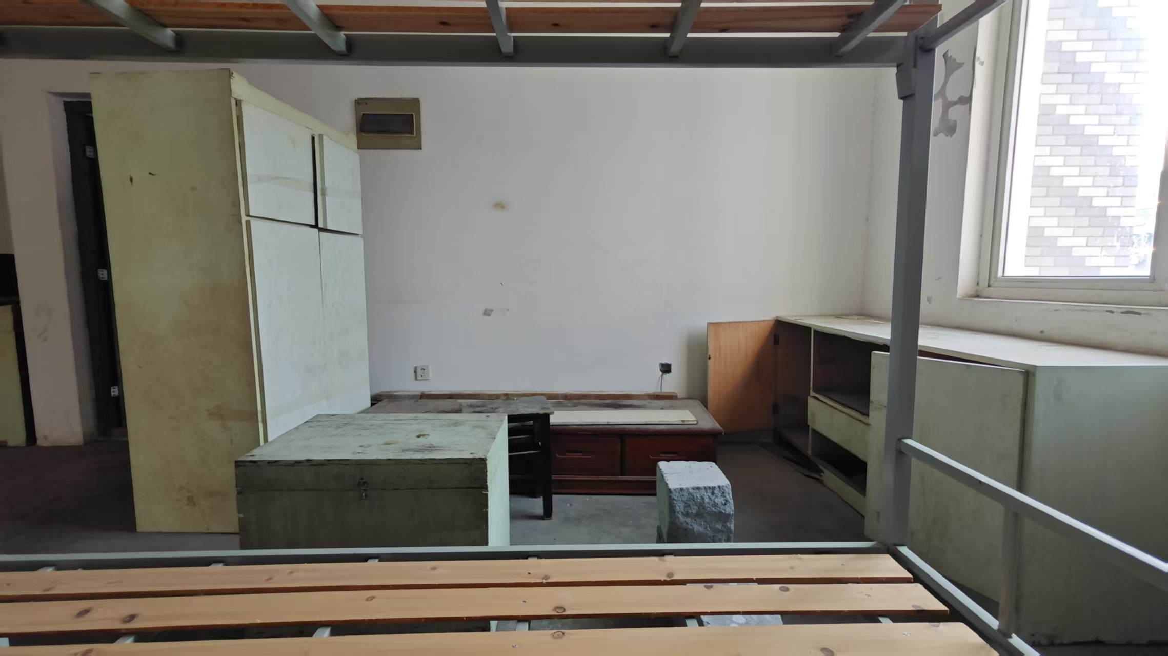 幸福家苑南区 3室2厅1卫 146.00m&sup2;