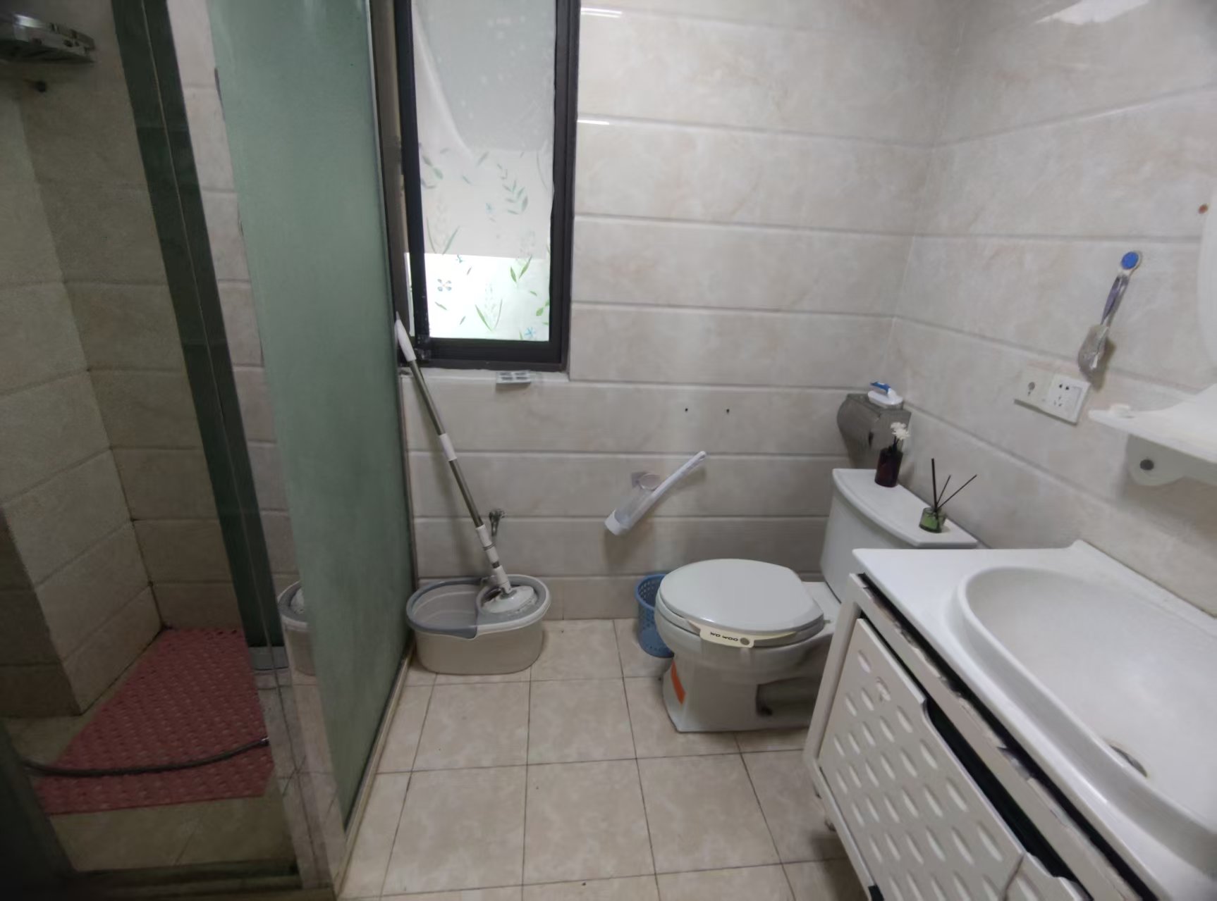 万濠星城 3室2厅1卫 98m&sup2;