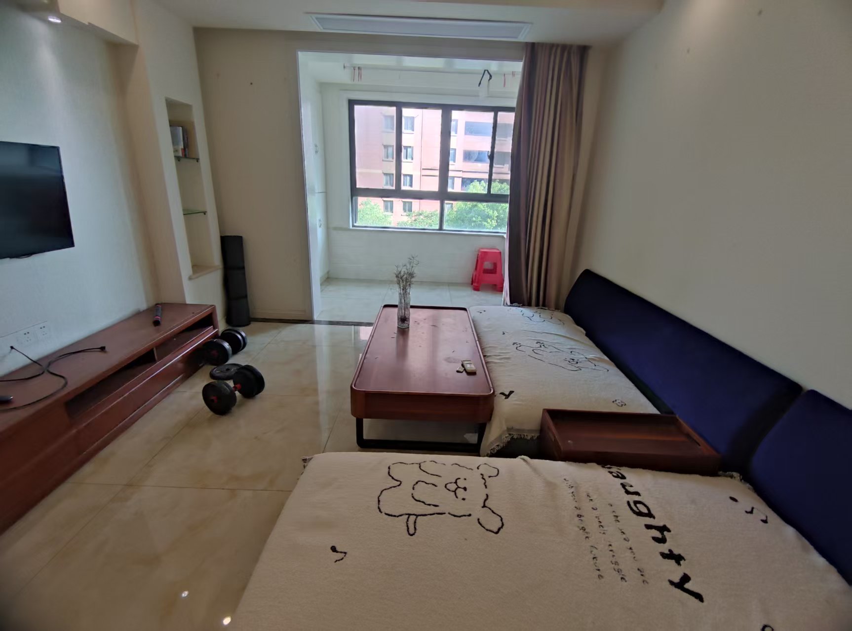 万濠星城 3室2厅1卫 98m²