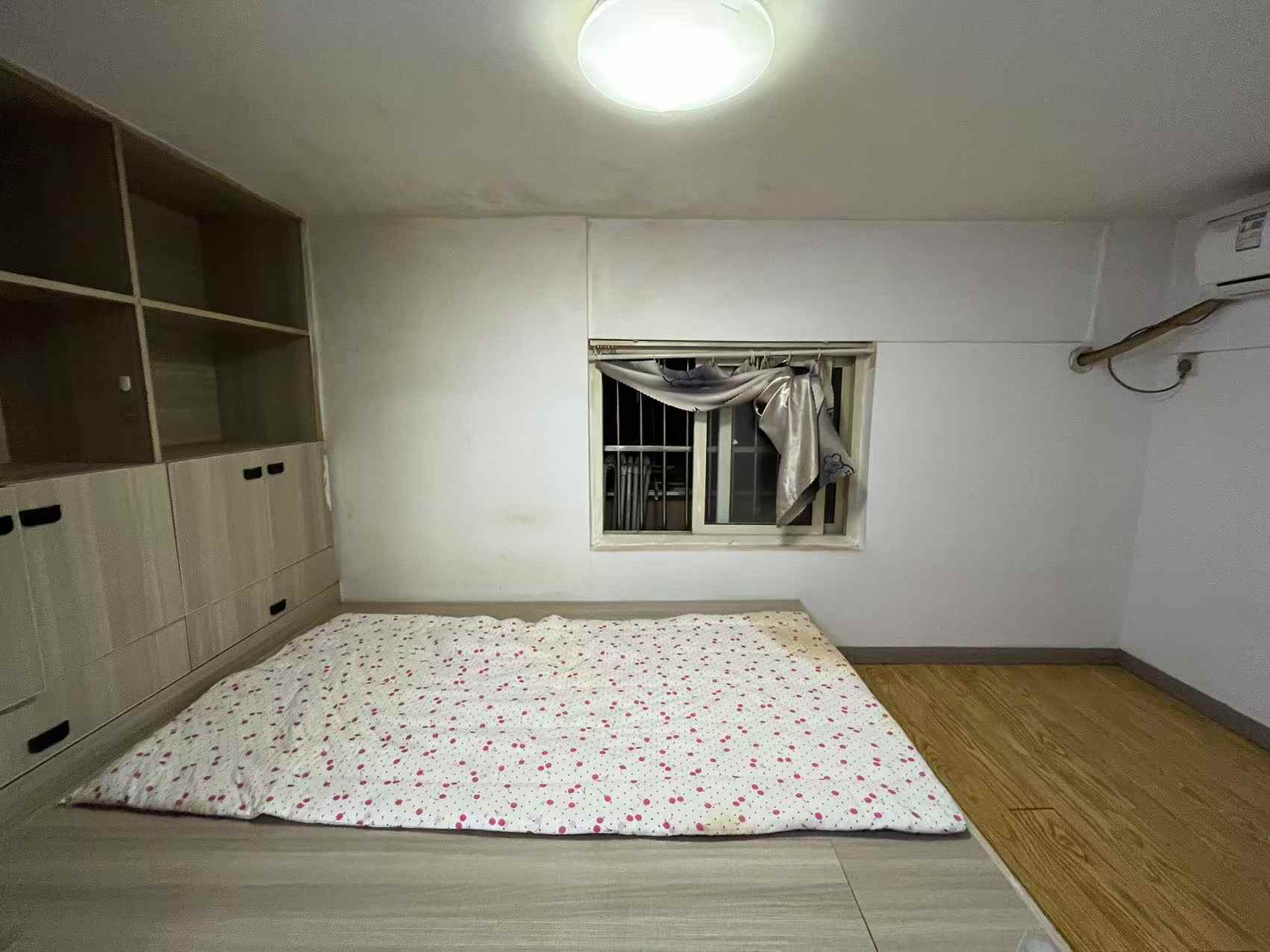 唐人公寓 2室1厅1卫 54m&sup2;