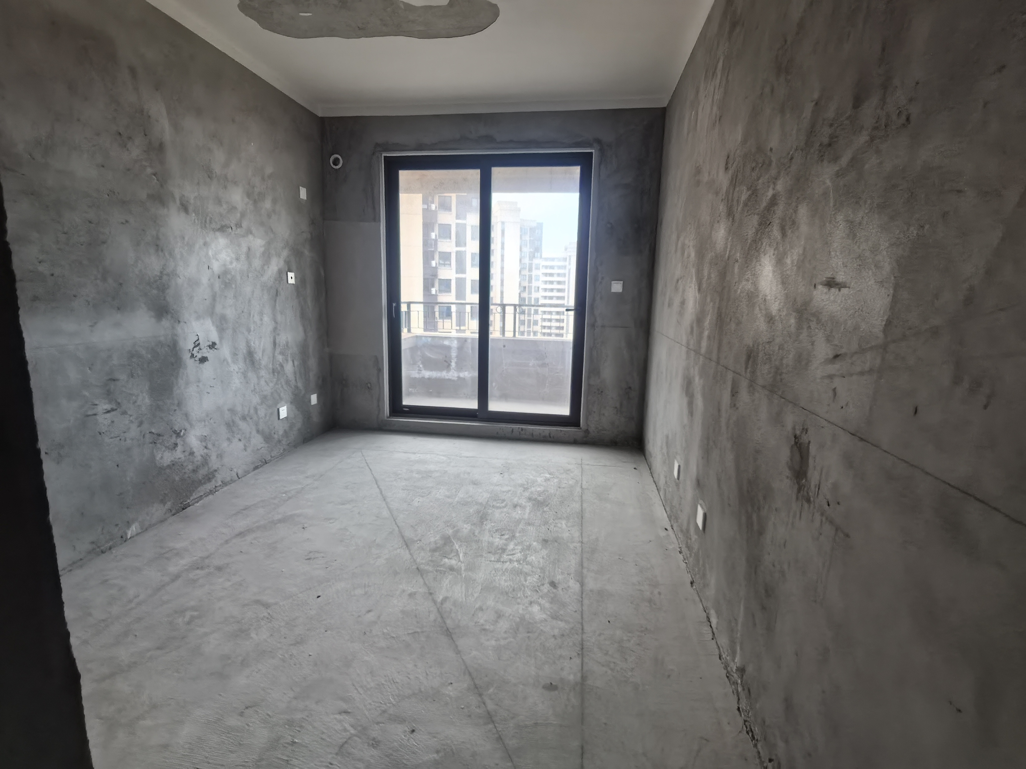 保利香槟国际 4室2厅2卫 155.00m&sup2;