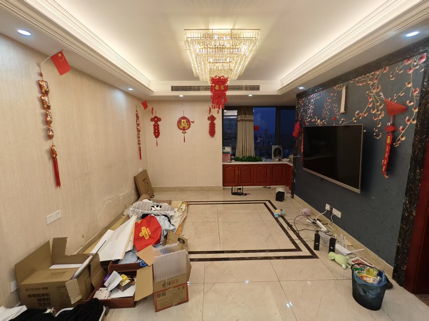 桐墅湾 3室2厅1卫 122.80m²