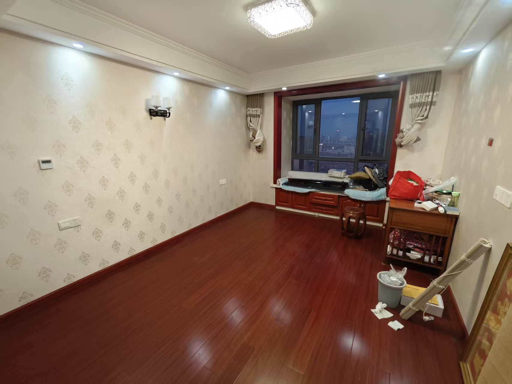 桐墅湾 3室2厅1卫 122.80m&sup2;