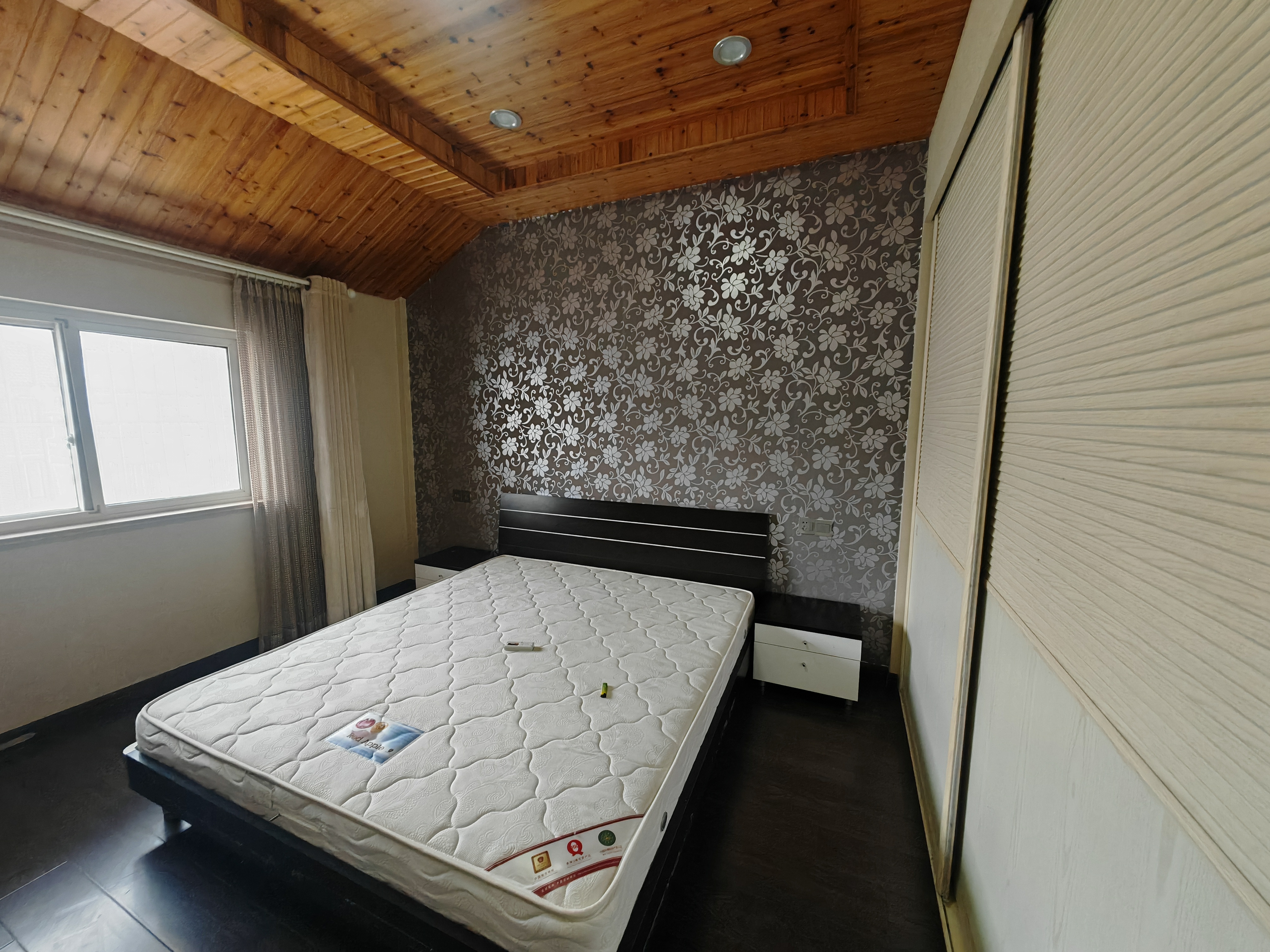 金霞南苑北区 3室2厅2卫 161.38m&sup2;
