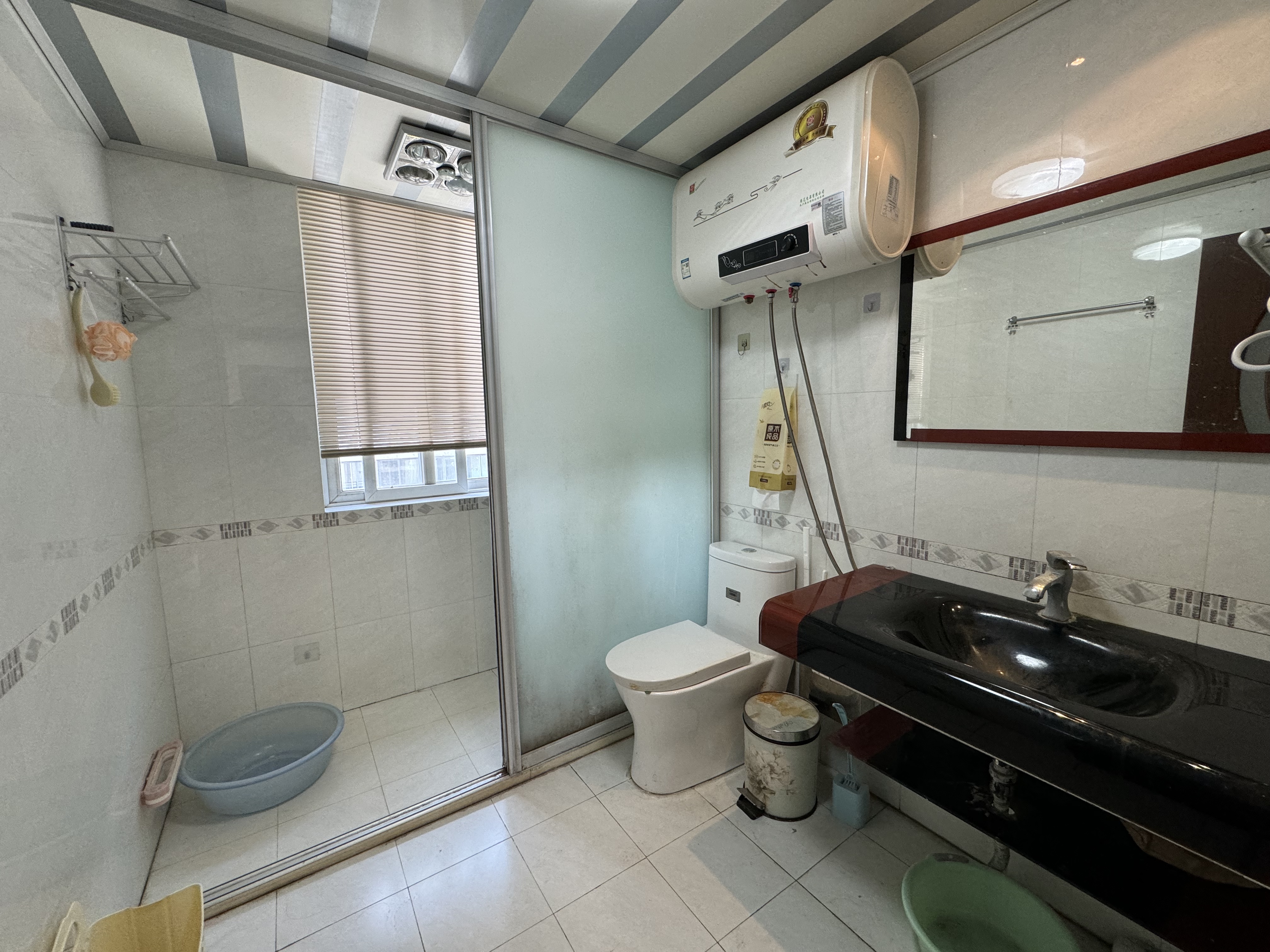 公园一村 4室2厅1卫 85m&sup2;