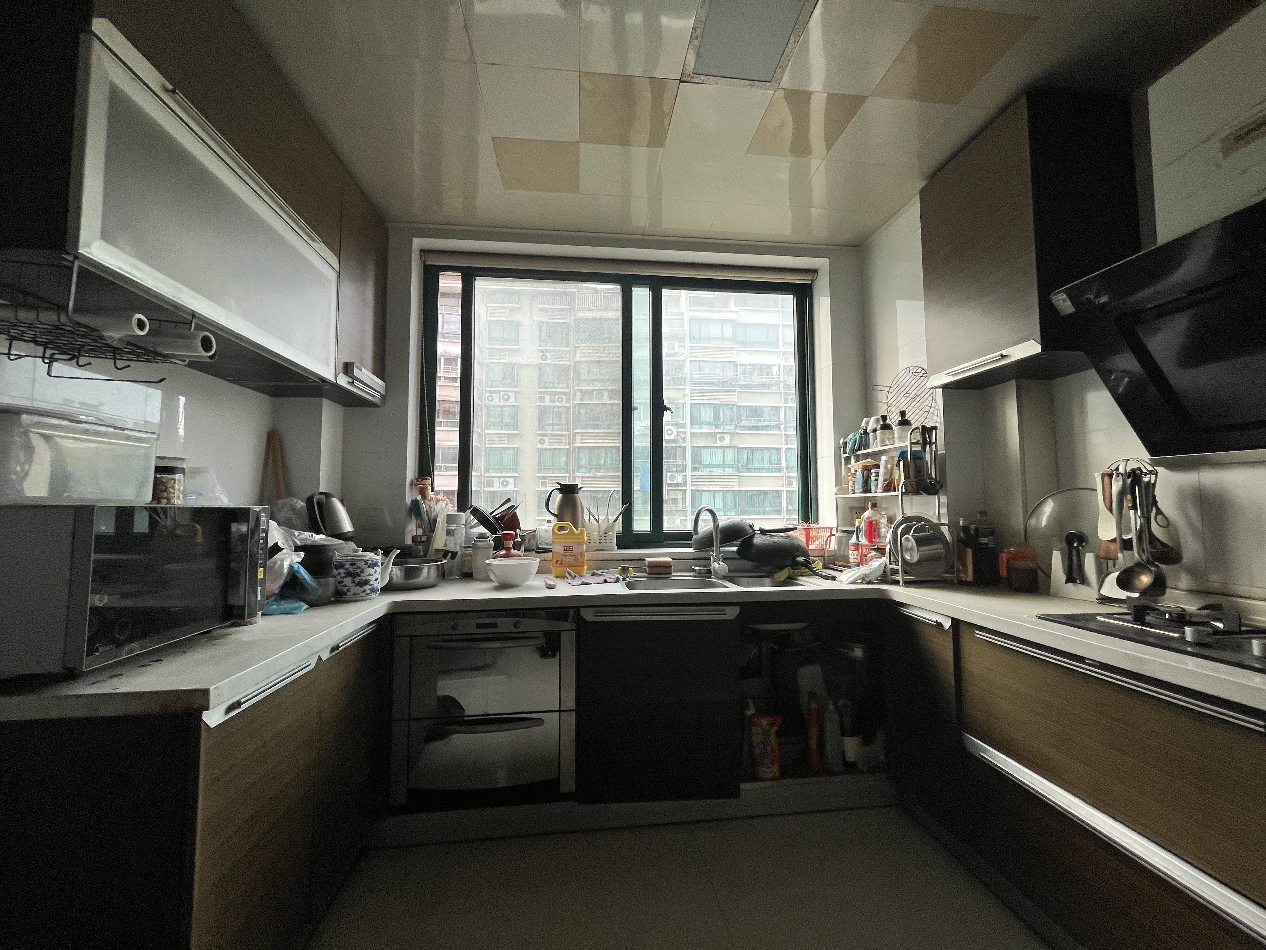 都市华城 3室2厅2卫 145m&sup2;