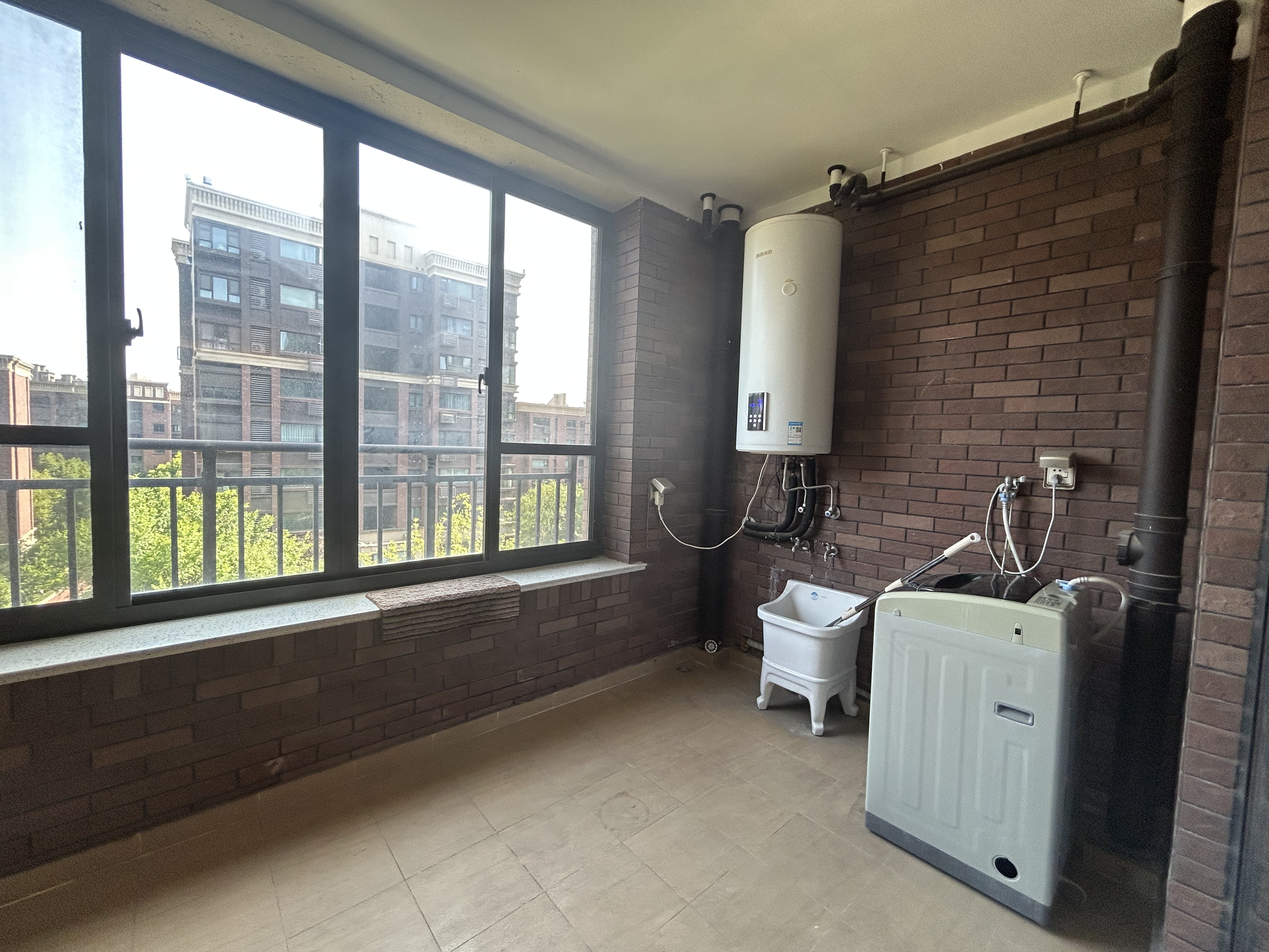 万科城市之光 3室2厅2卫 122.00m&sup2;