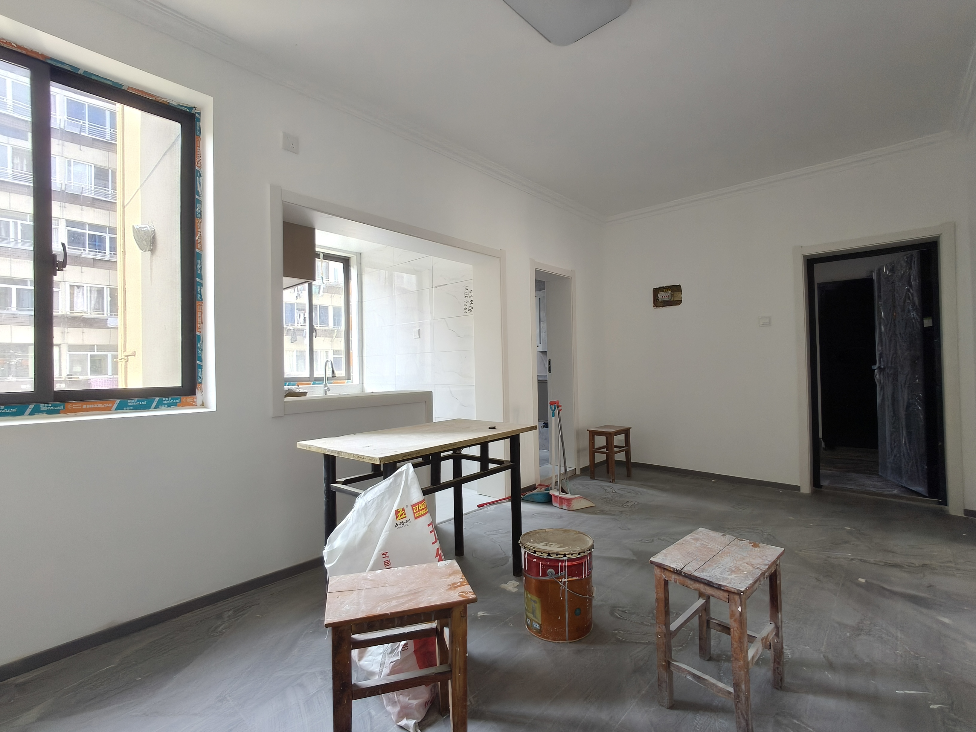 虹桥新村(朝霞路) 2室1厅1卫 58m&sup2;