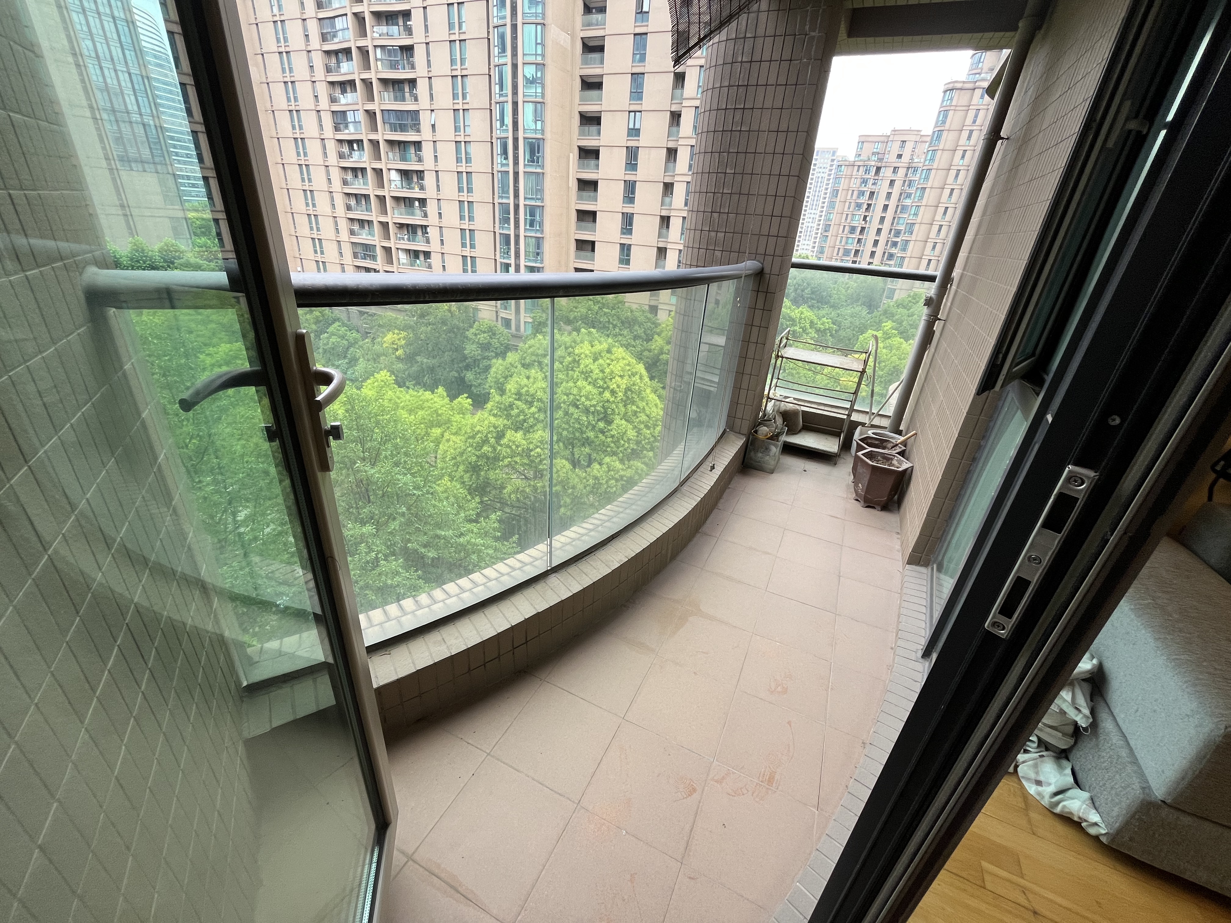 绿城玉兰公寓 4室2厅2卫 177.88m&sup2;