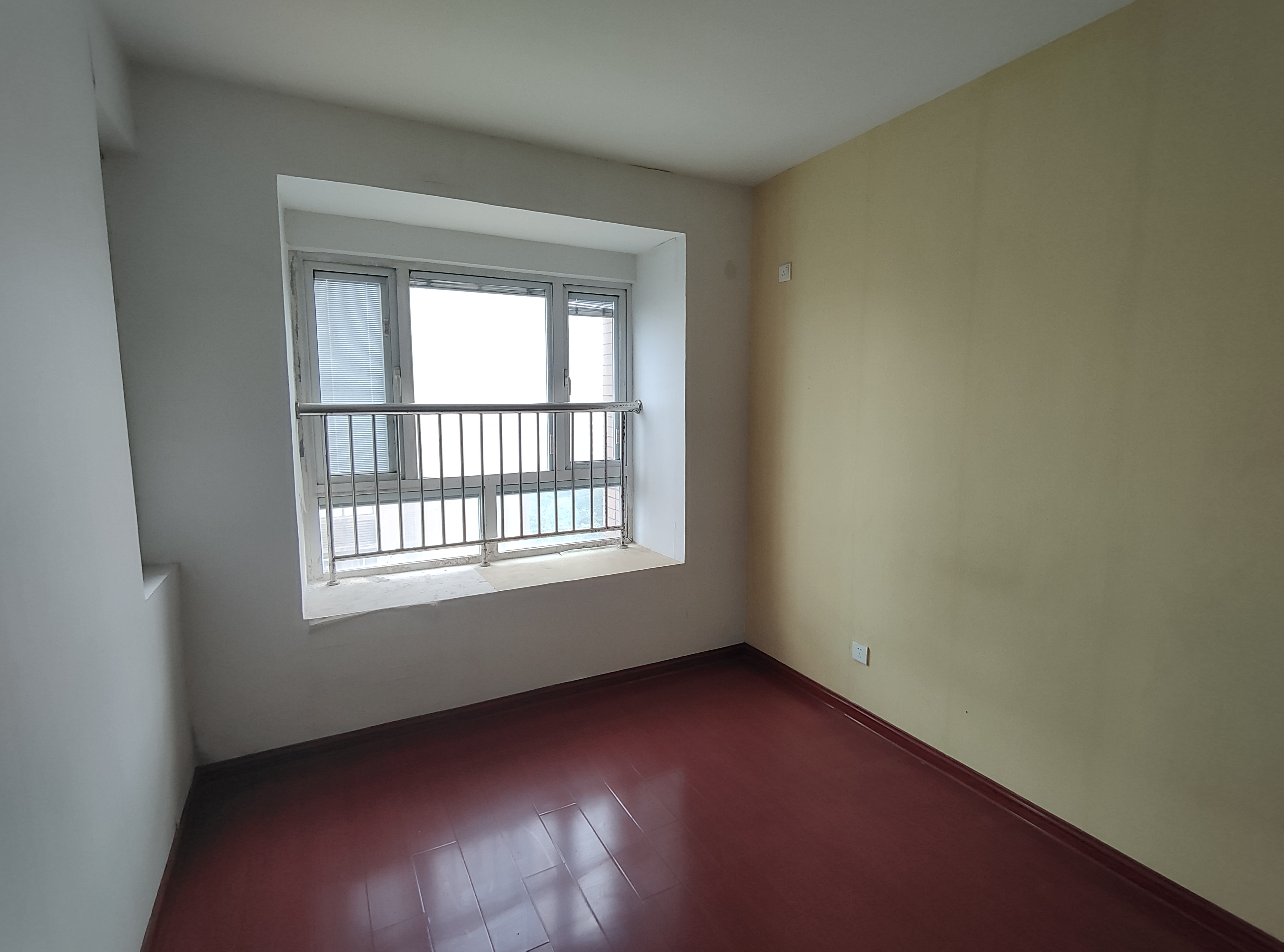 桂花小镇 3室2厅2卫 137.61m&sup2;