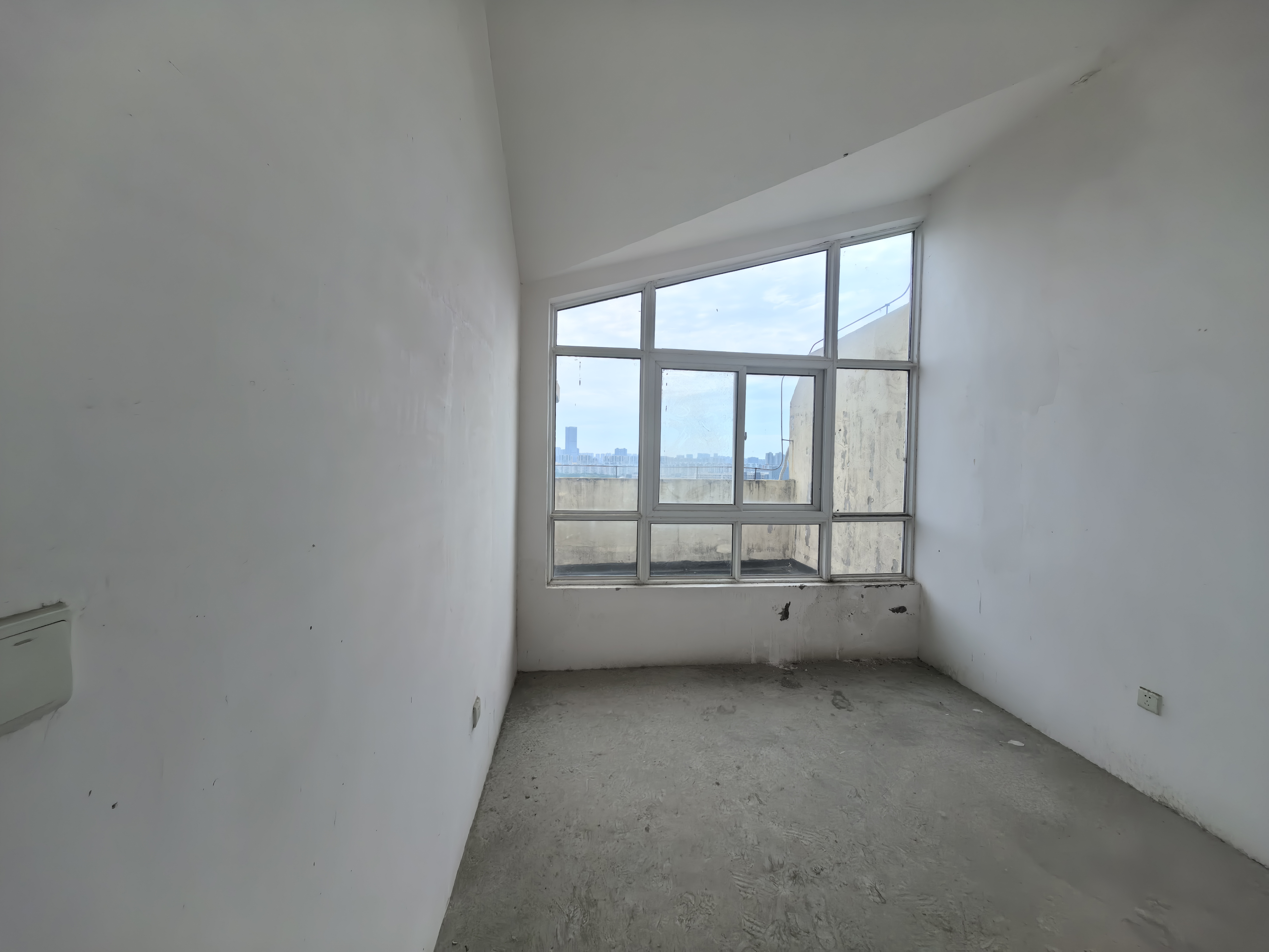 天晖苑 4室2厅1卫 130.00m&sup2;