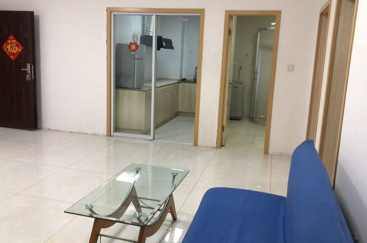 天霞苑 2室2厅1卫 78m&sup2;