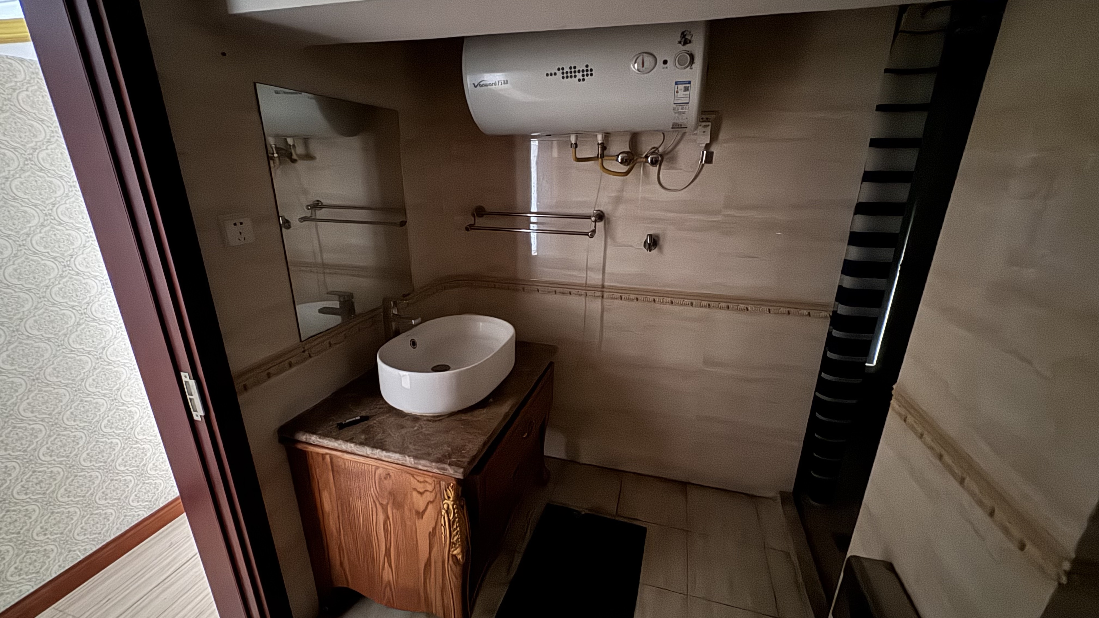奥特莱斯 4室2厅2卫 110.9m&sup2;