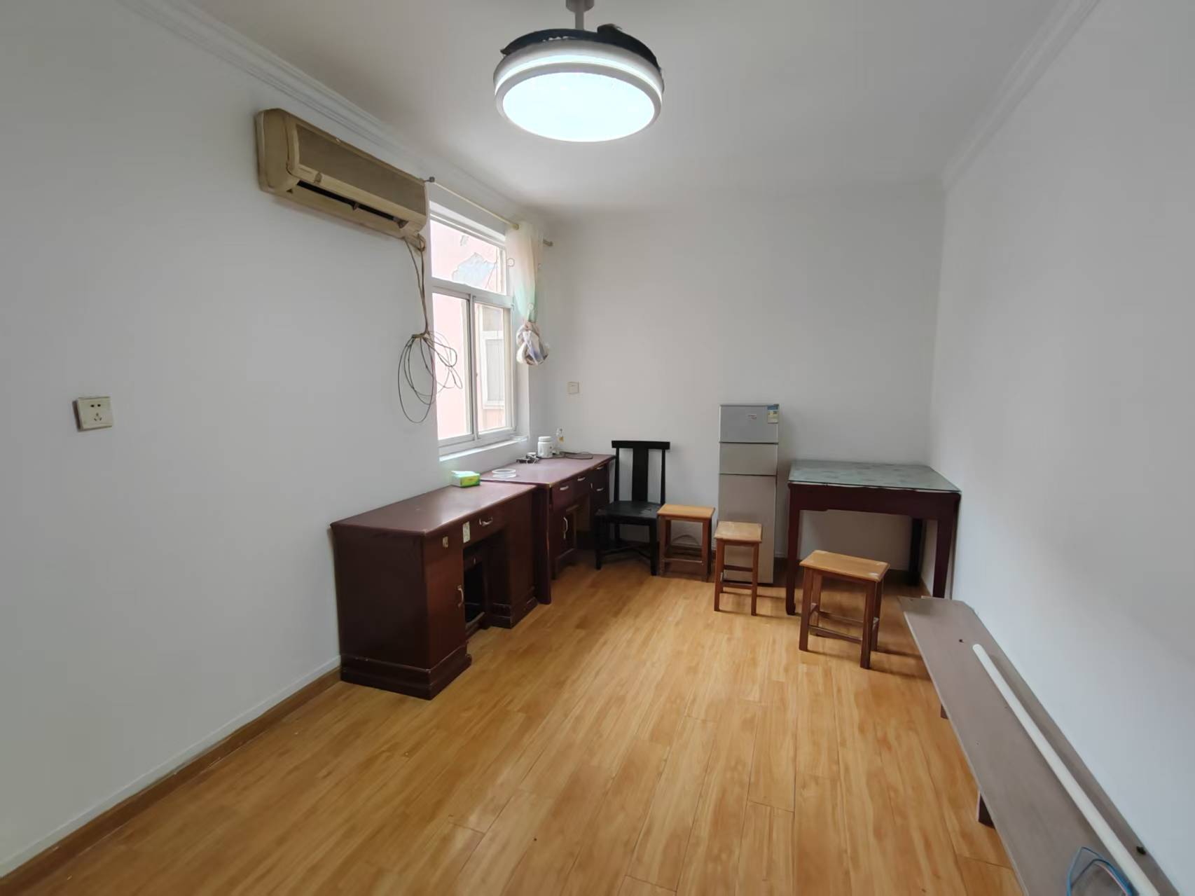 虹桥南村 1室1厅1卫 48m²