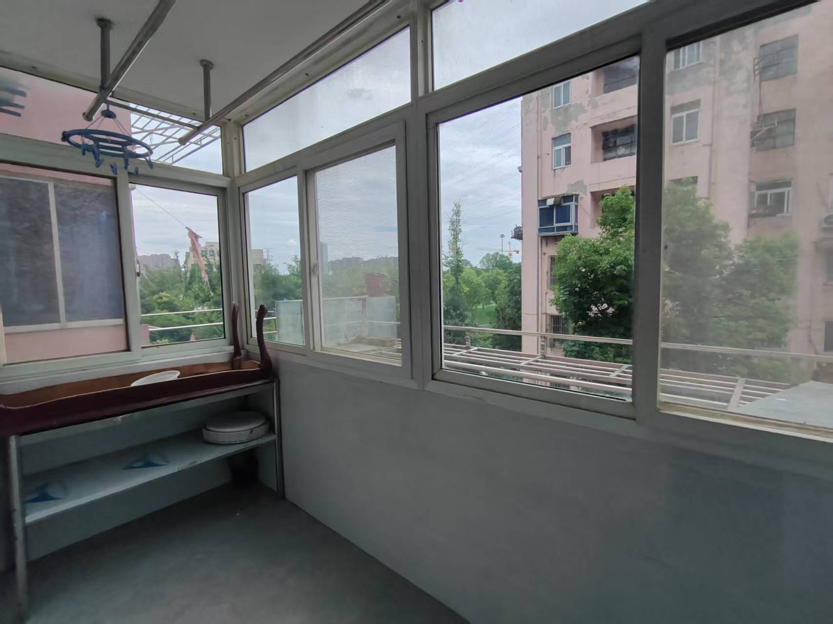 虹桥南村 1室1厅1卫 48m&sup2;