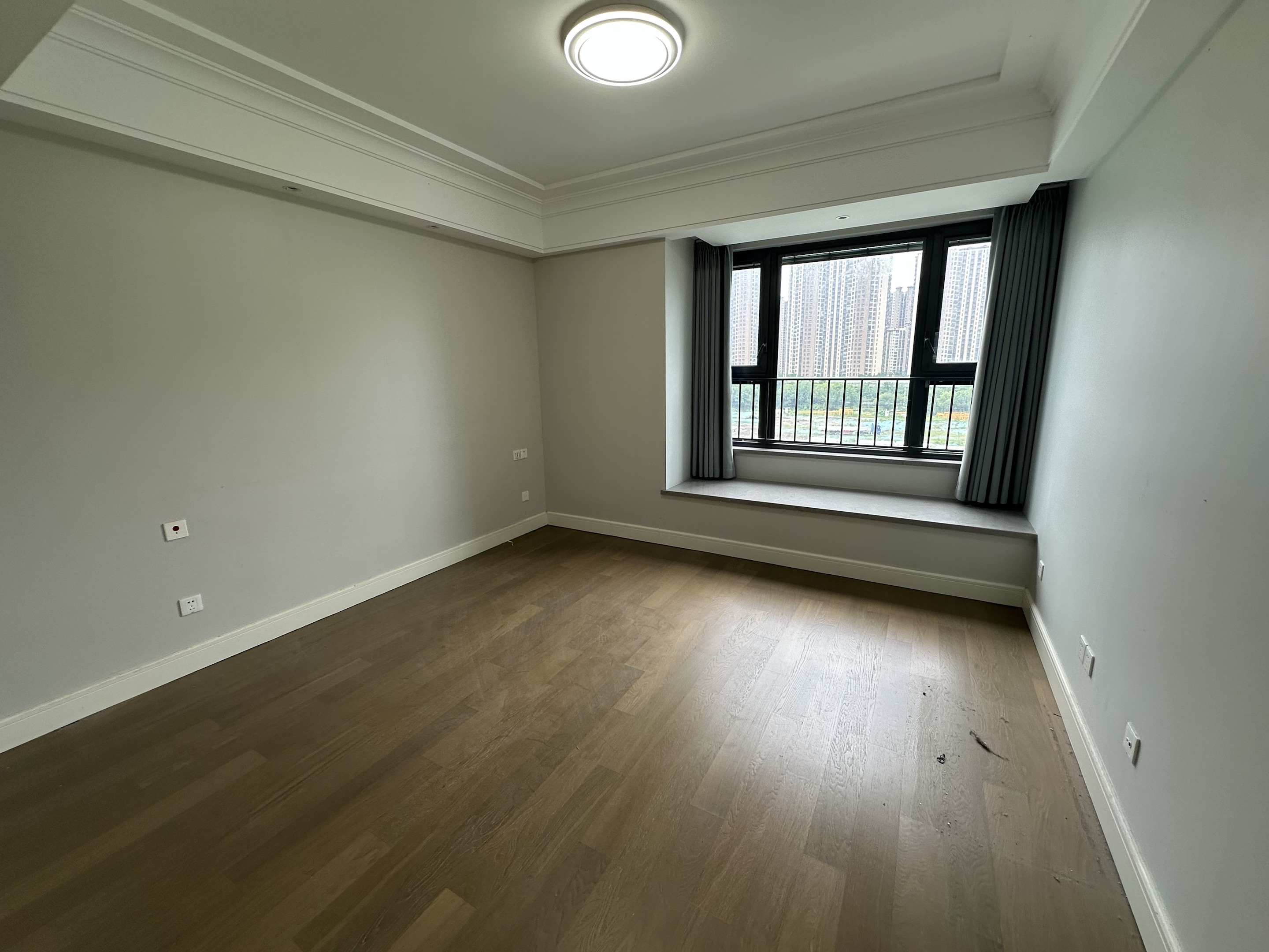 绿城桂语江南 3室2厅2卫 131m&sup2;