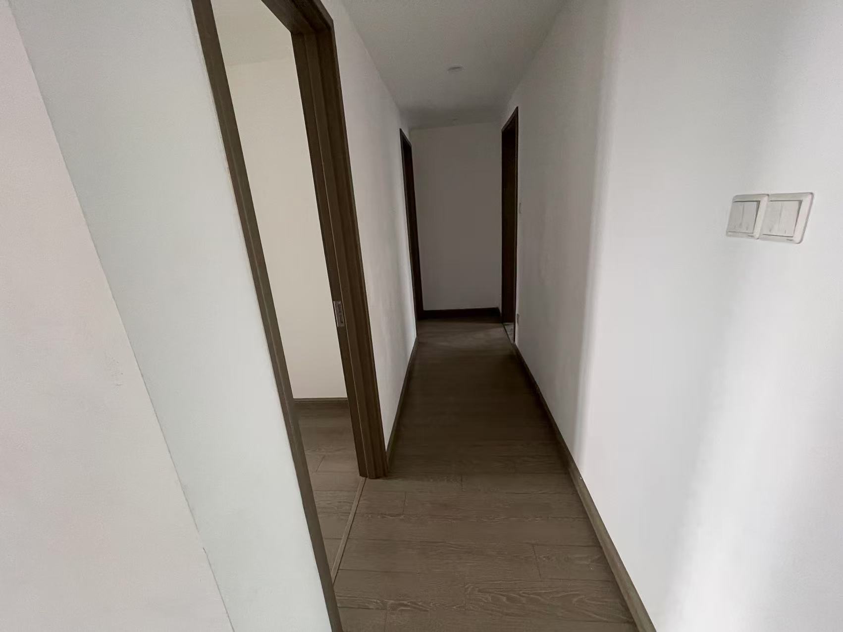 华强国际公馆 3室2厅2卫 133.8m²