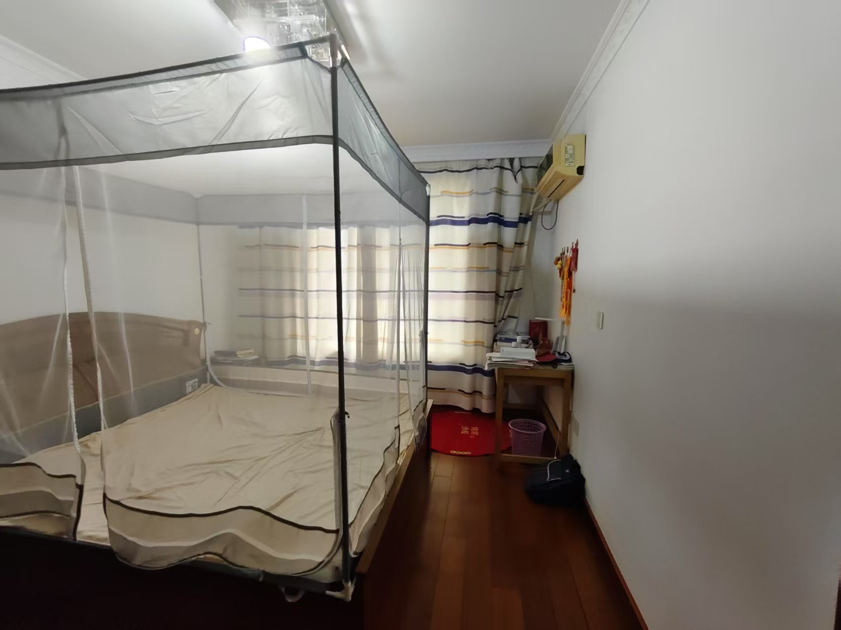佳成花苑 3室2厅2卫 147m&sup2;