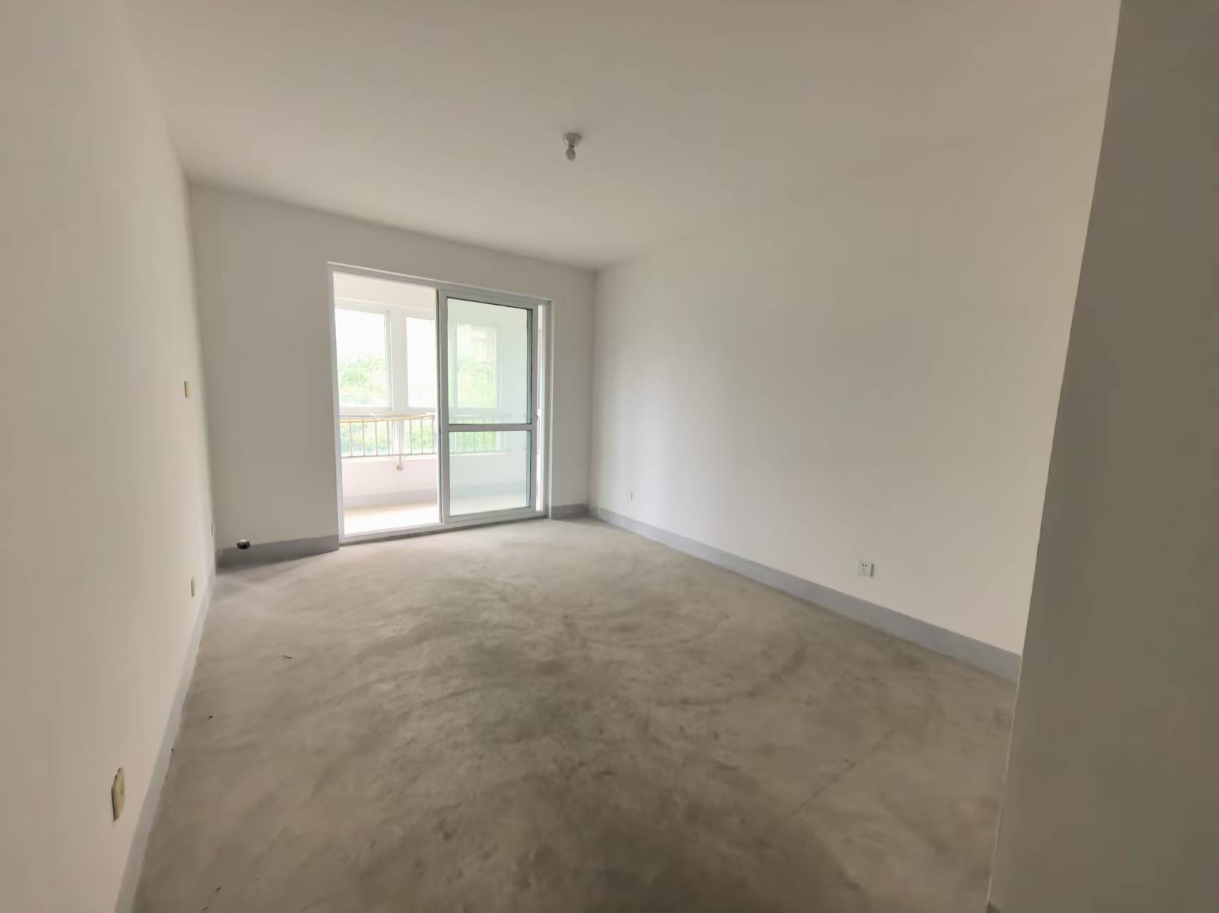 学士府 2室2厅1卫 86m²