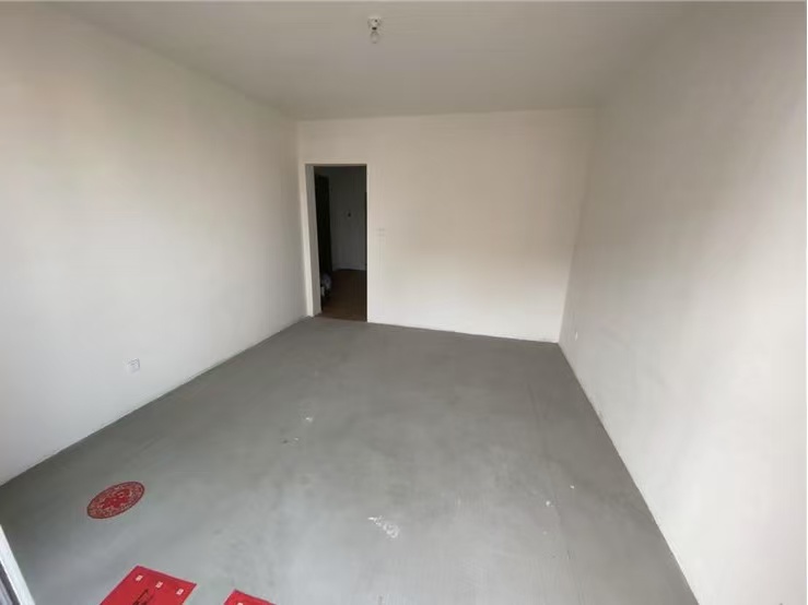 万和华府 3室1厅1卫 95.00m&sup2;