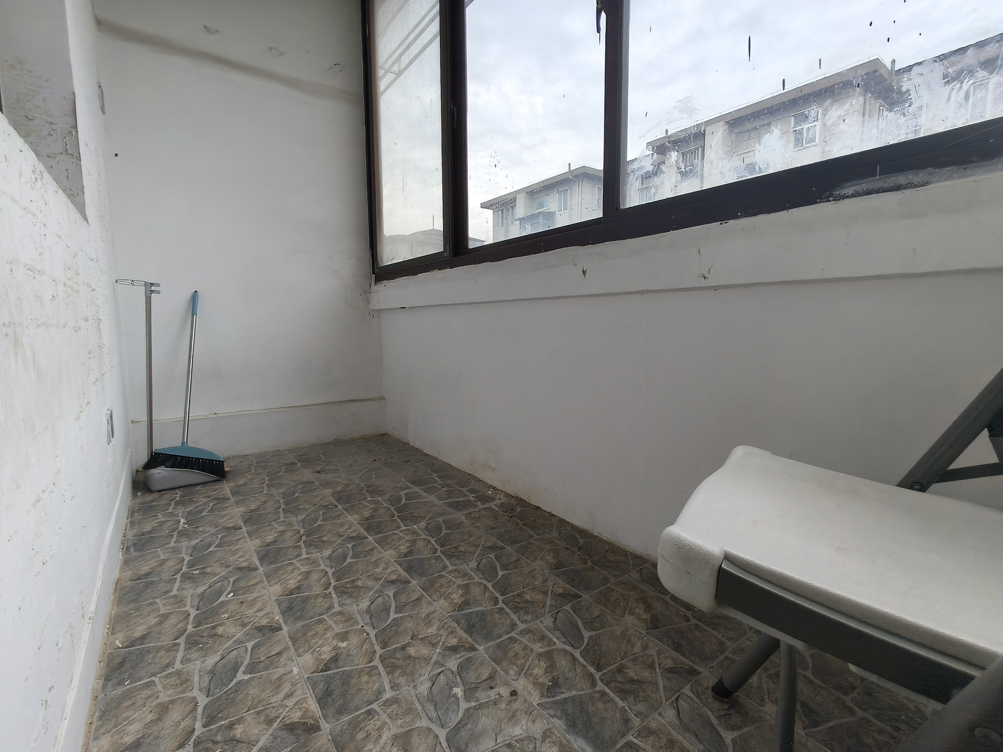虹桥新村(朝霞路) 1室1厅1卫 45m&sup2;