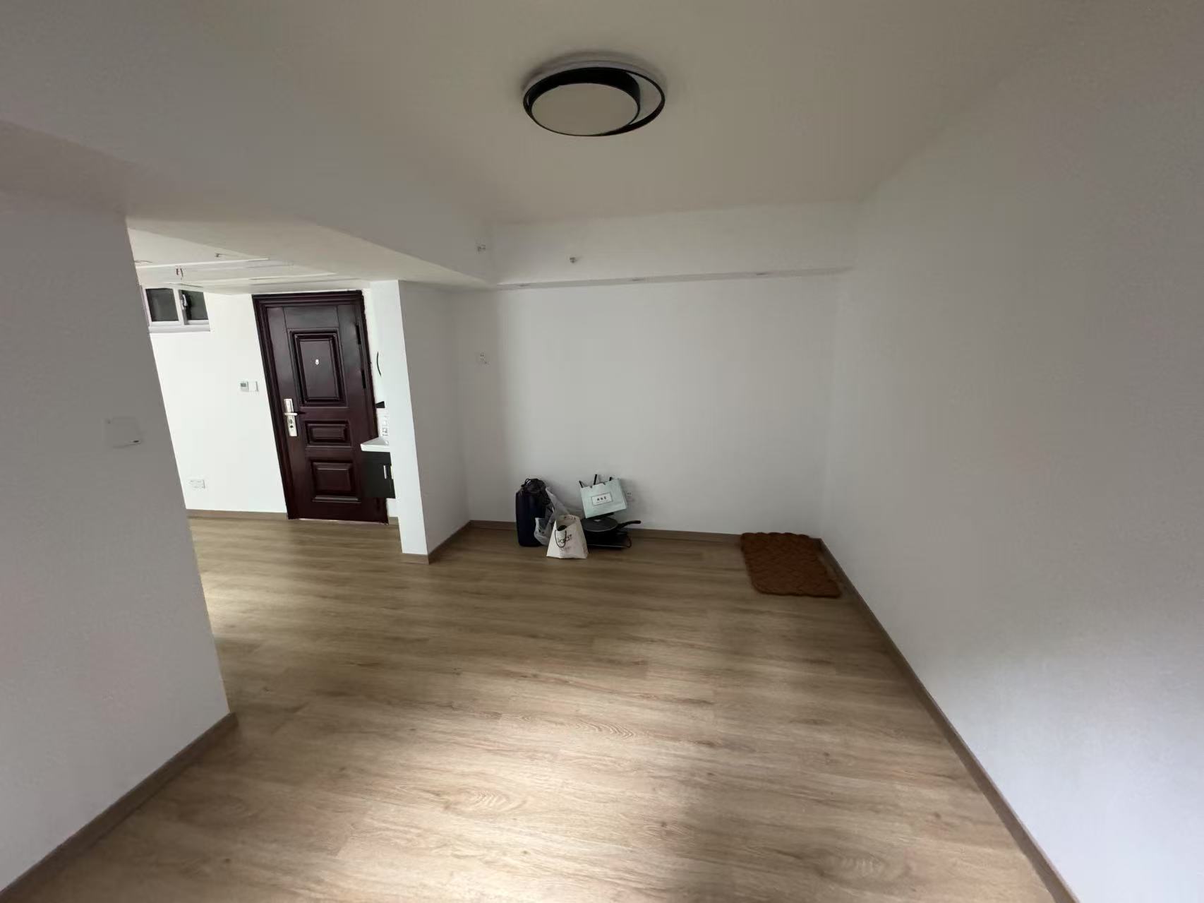 万濠瑜园 4室2厅2卫 220m²
