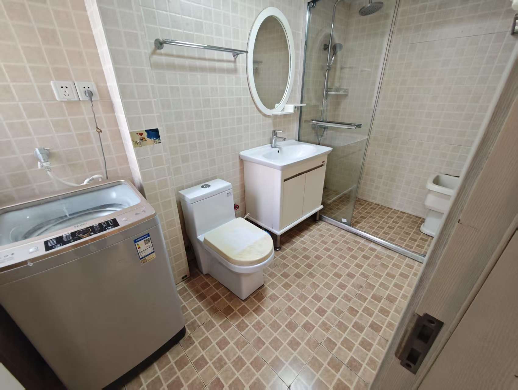 海港新村 2室1厅1卫 84m&sup2;
