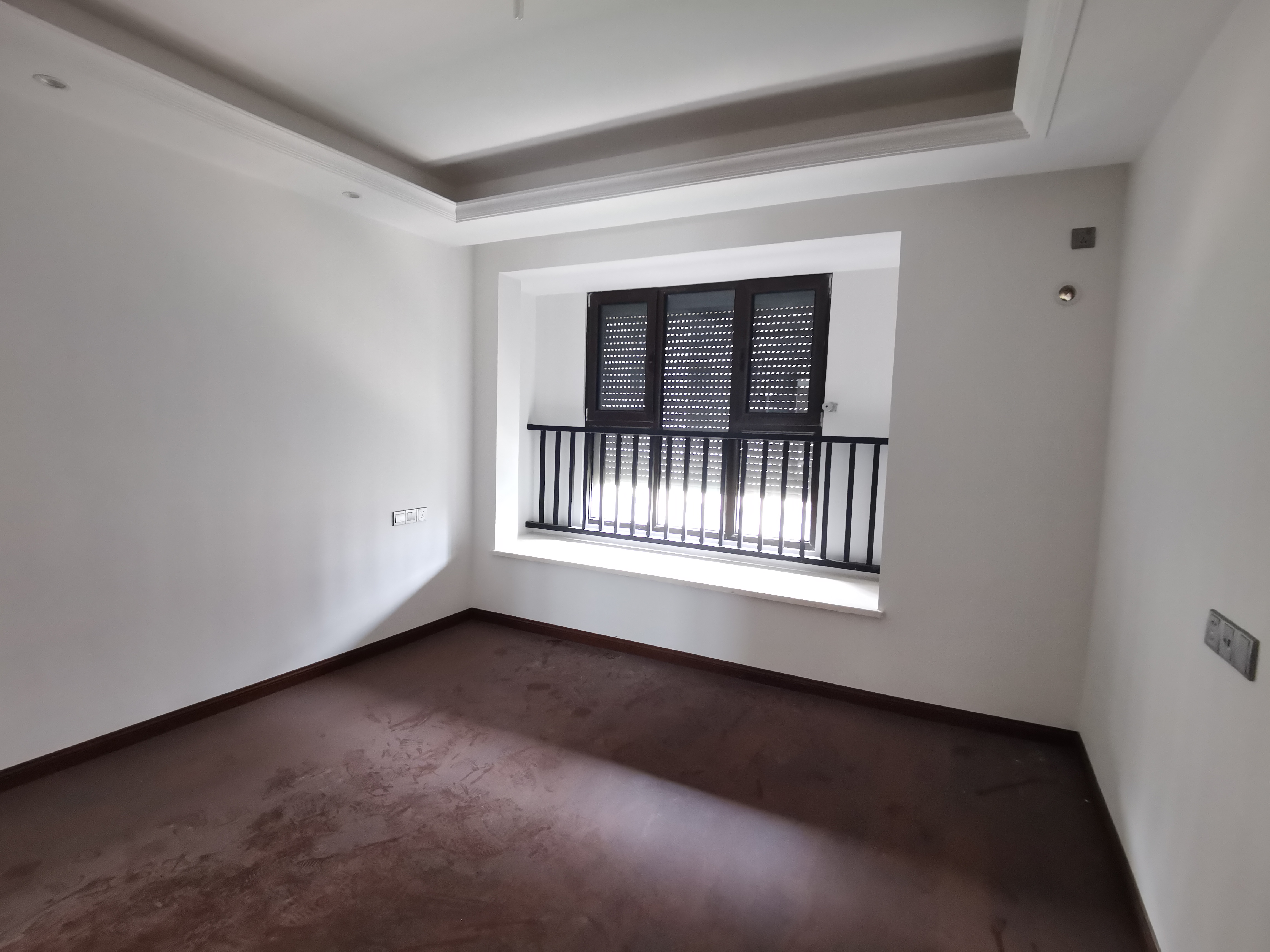 富力院士廷 4室2厅2卫 140m&sup2;
