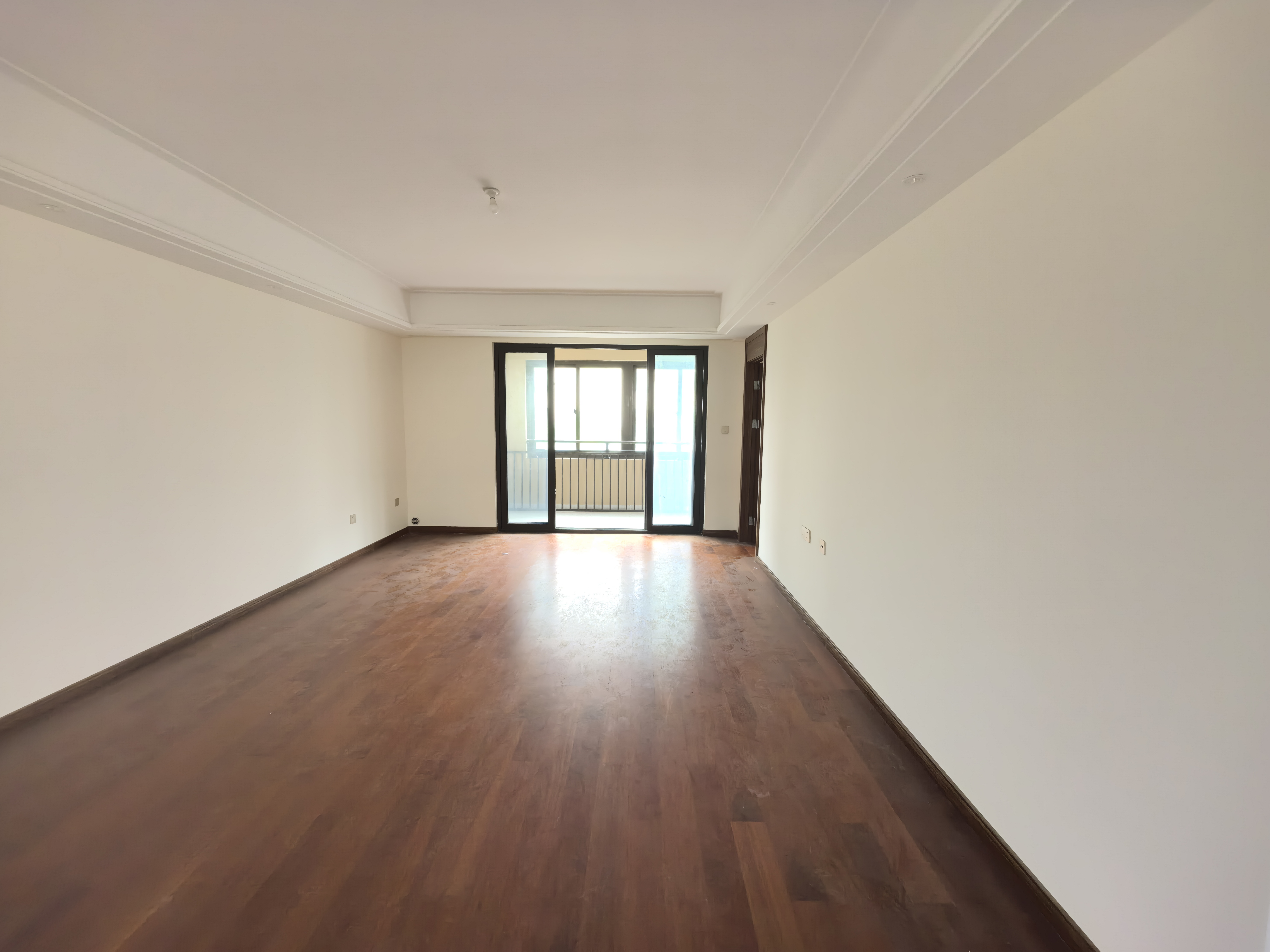 中南万科大都会 4室2厅2卫 165m&sup2;