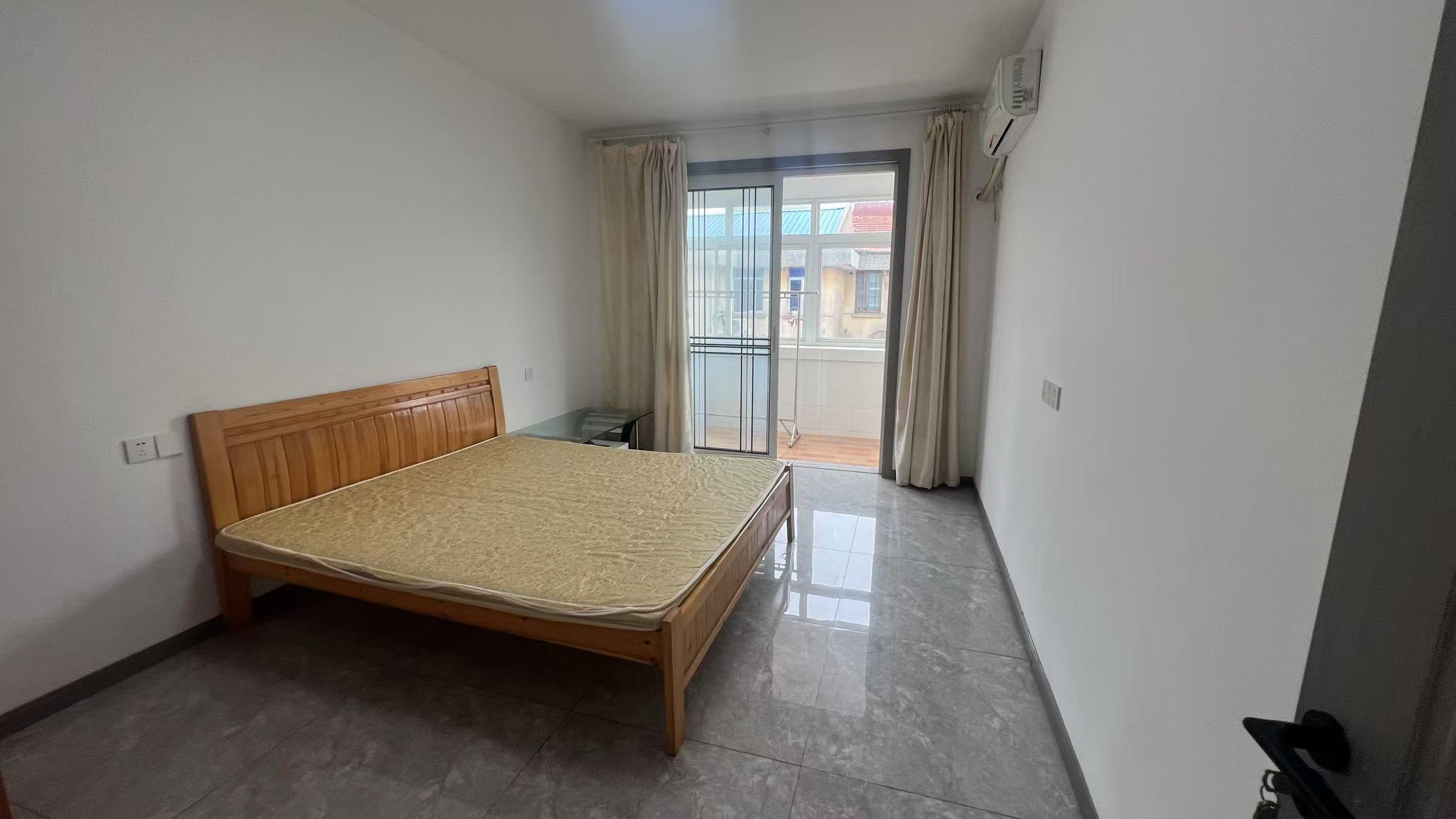 师范桥新村 3室1厅1卫 85m&sup2;